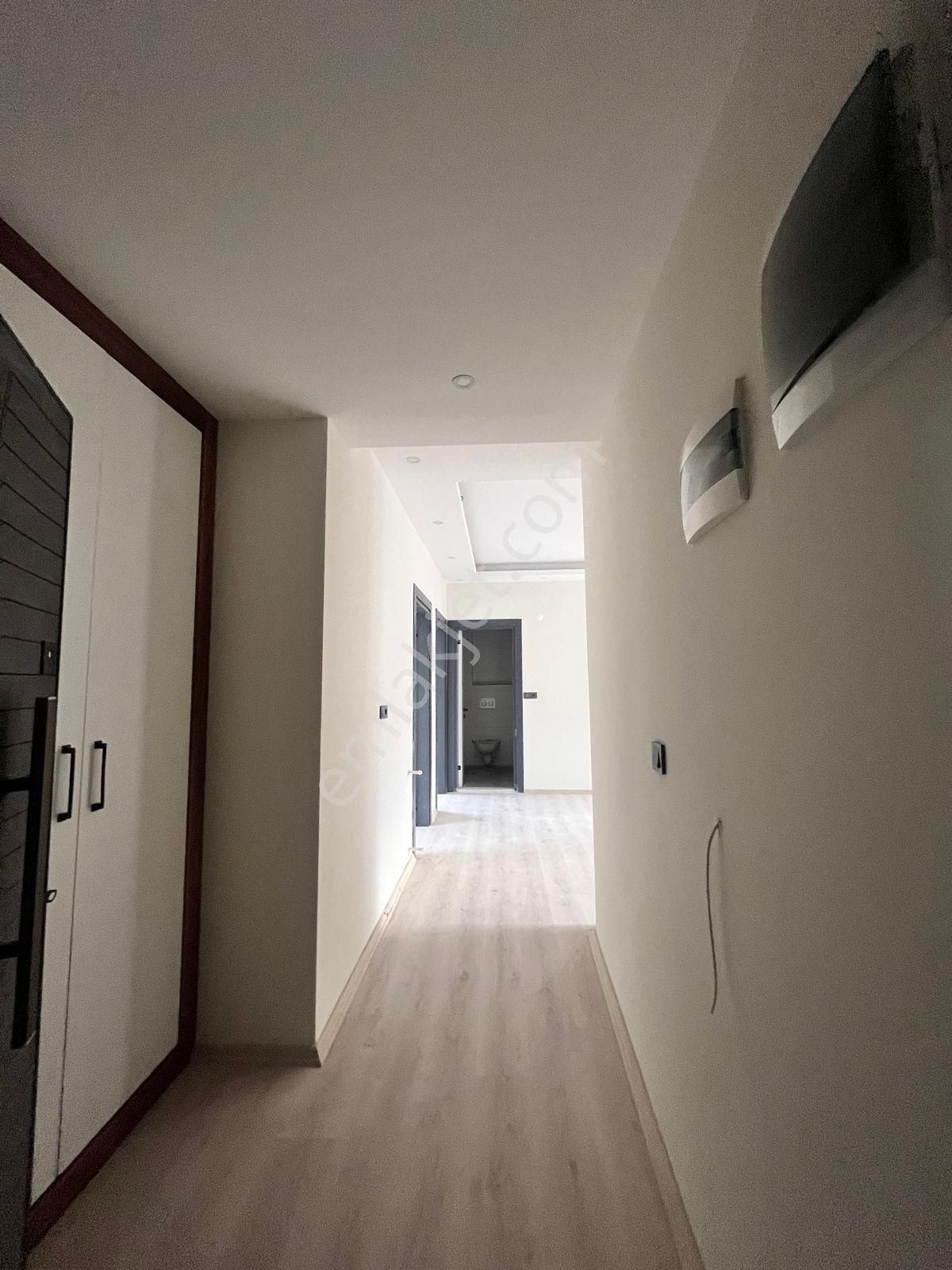 Merkezi Konumda 2+1 Sıfır Satılık Daire - Görsel 12