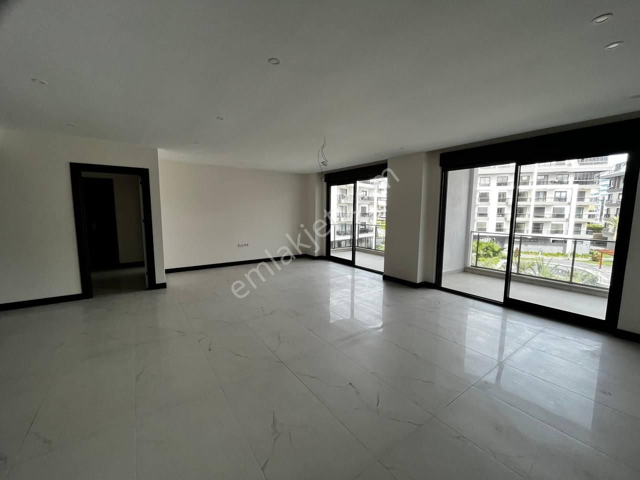 Summer Home'dan Obada Satılık Lüks Sitede 2+1 Boş Daire - Görsel 20