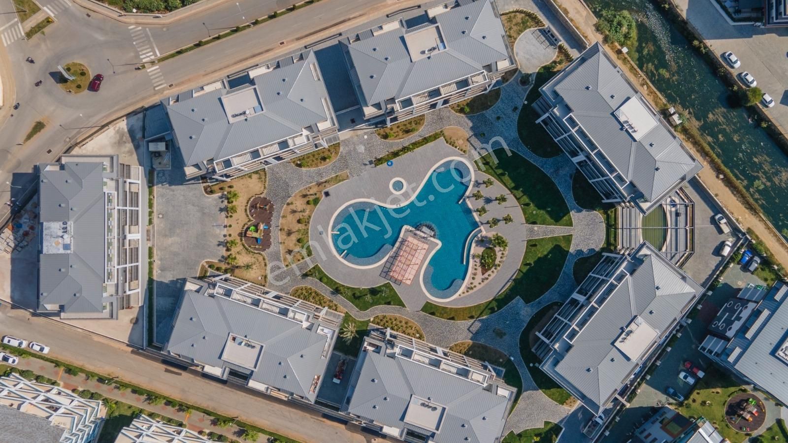 Summer Home'dan Obada Satılık Lüks Sitede 2+1 Boş Daire - Görsel 6