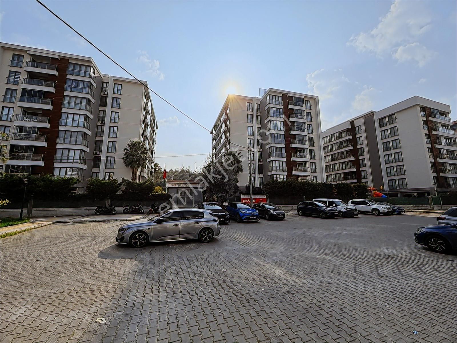 Emlak Buraya/ İzmir Buca Myvia Yıldız Sitesi Satılık 3+1 Daire - Görsel 16