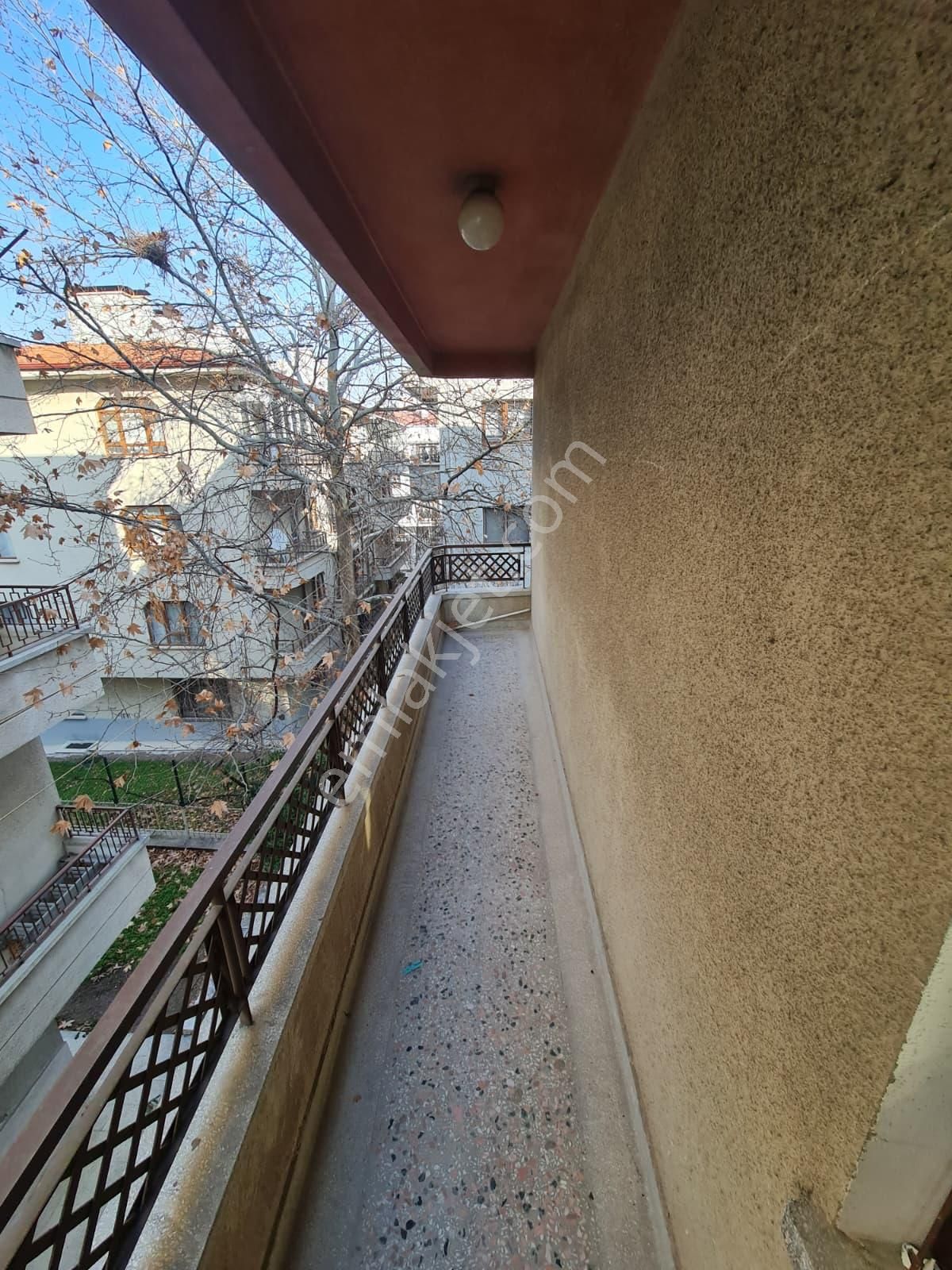 Aydınlıkevler'de 3+1 Kiralık Daire-taner Emlak İnşaat - Görsel 35