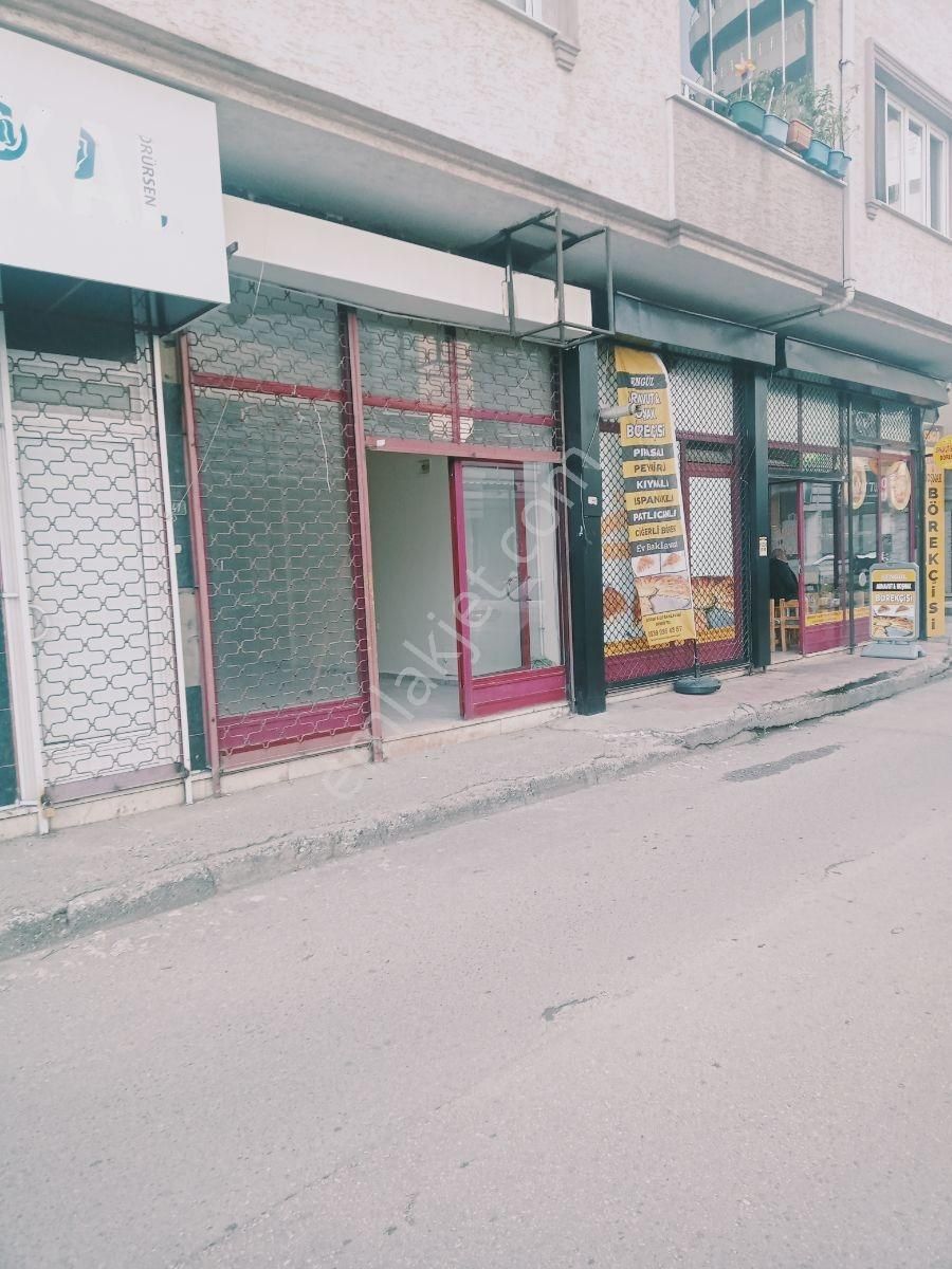 Elmasbahçeler De Kiralık İşyeri