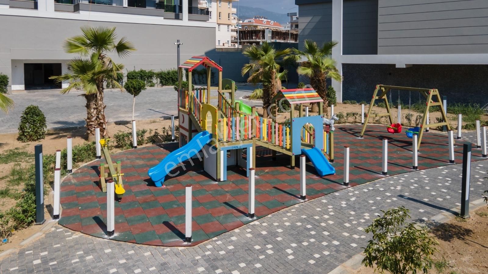 Summer Home'dan Oba'da Satılık Eşyalı Lüks Daire - Görsel 19