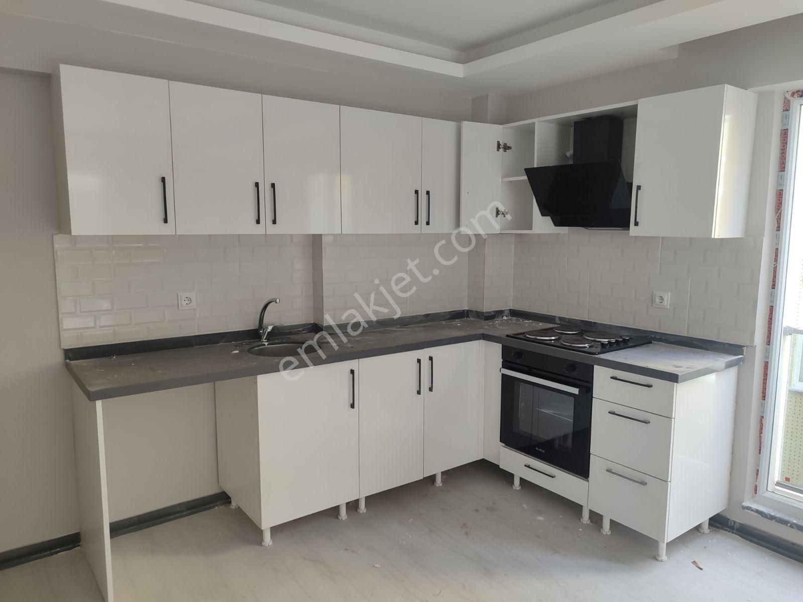 Ottoman Suıt's Yan Cephe Ara Kat Köşe Daire - Görsel 3