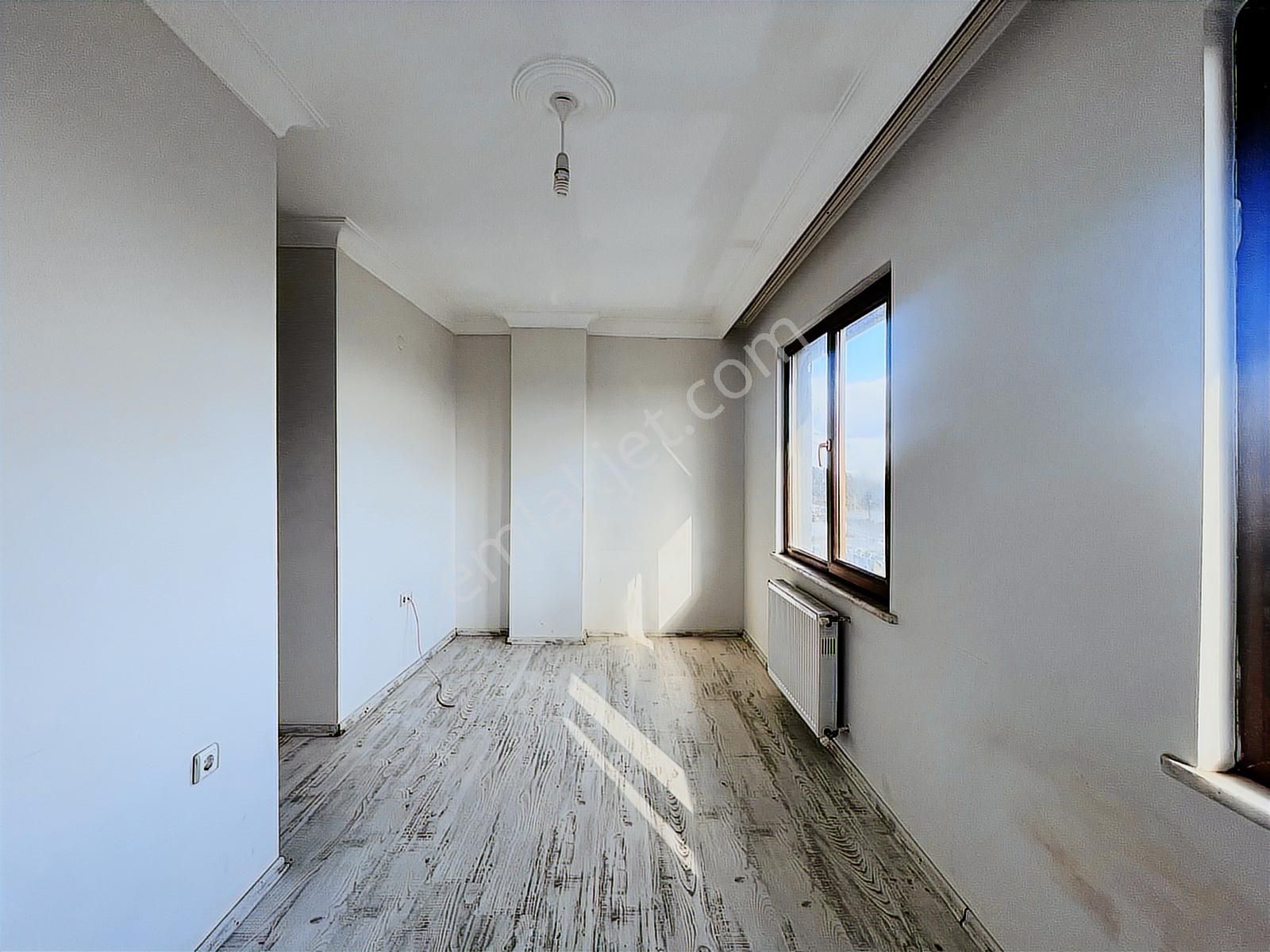 Sancaktepe Emek Mh. Kiralık Çatı Dubleks - Görsel 12