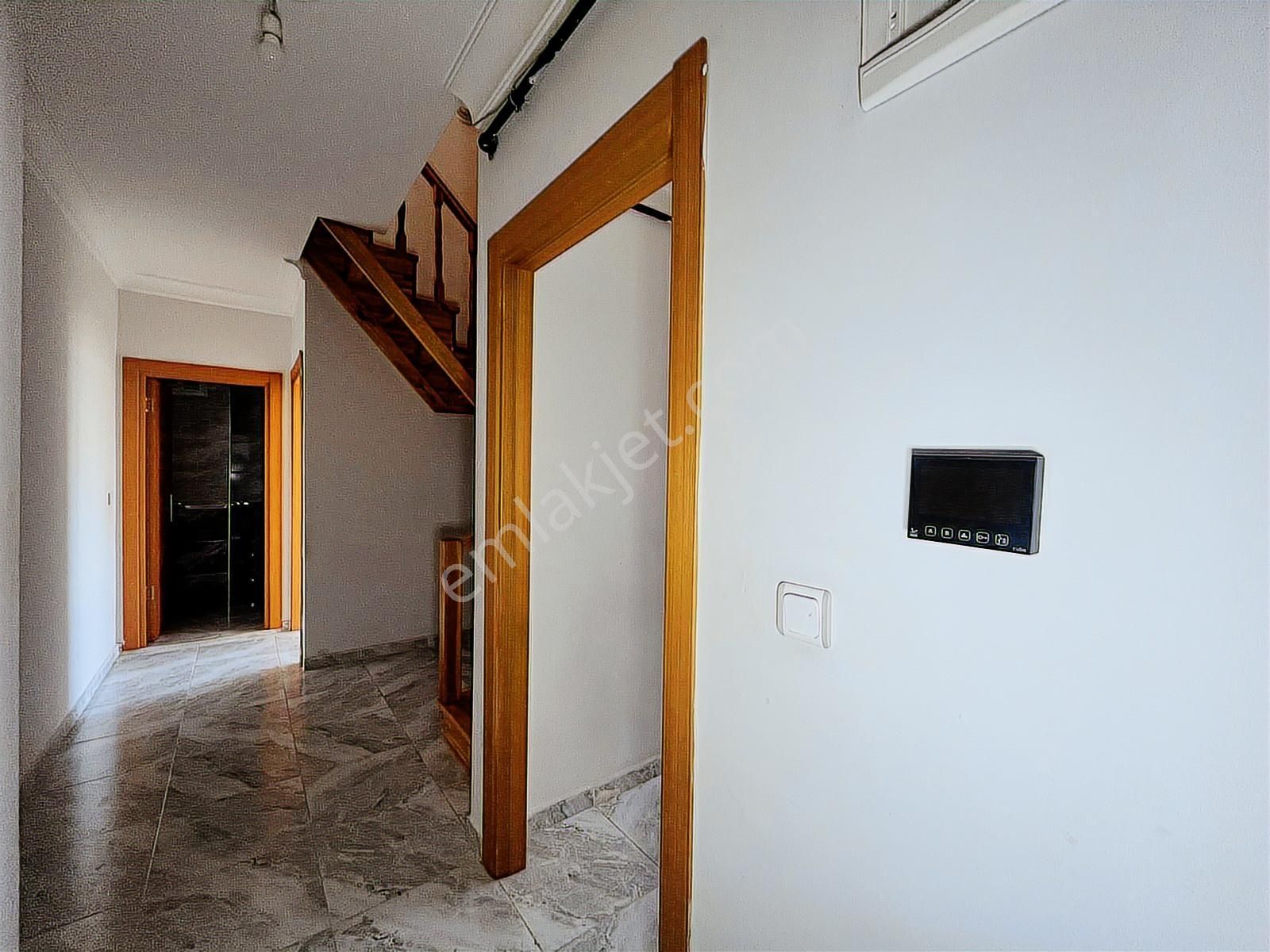 Sancaktepe Emek Mh. Kiralık Çatı Dubleks - Görsel 4