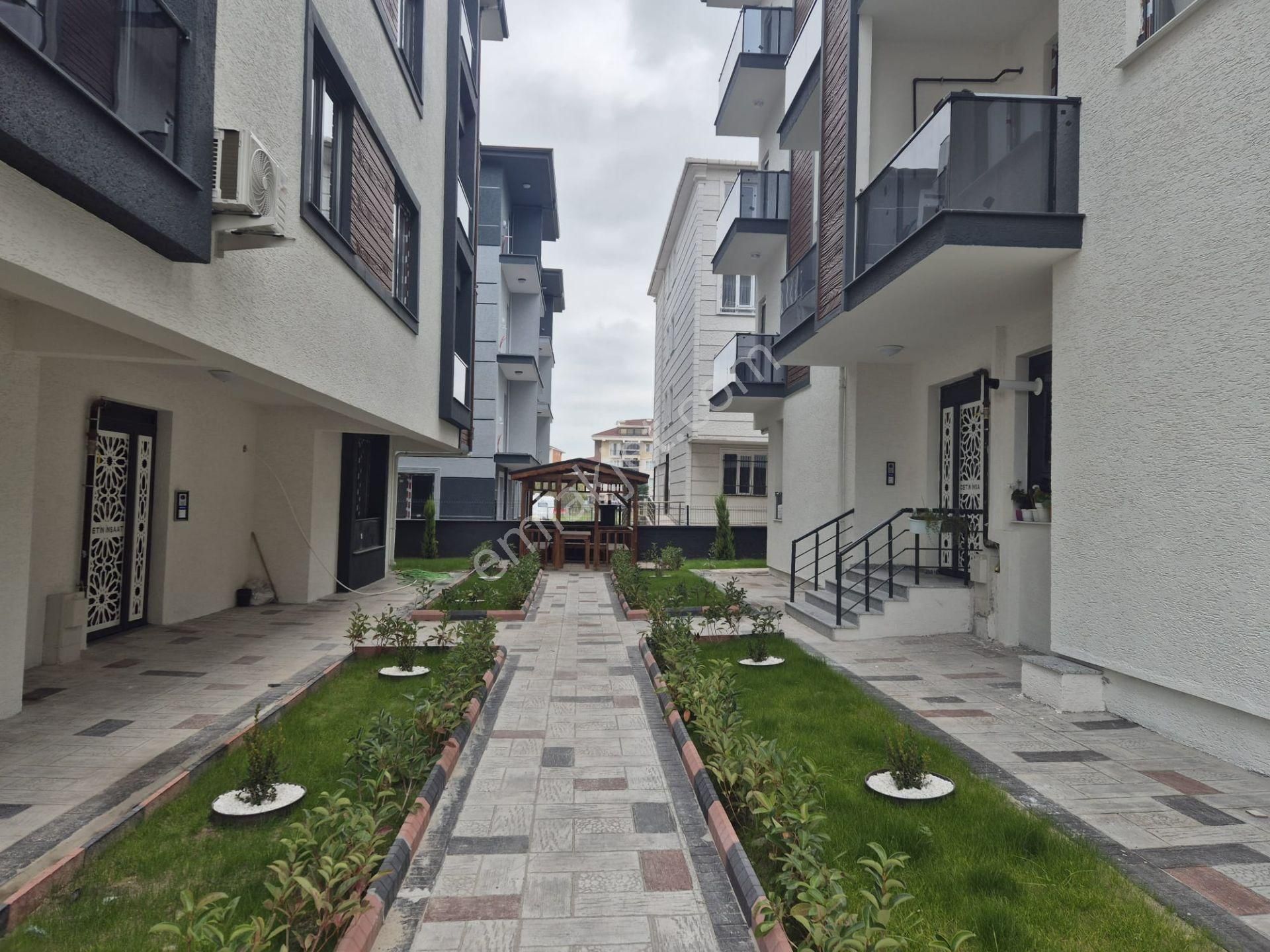 Çobançeşme Mahallesi Cumhuriyet Parkı Civarı Satılık 1+1 Daire - Görsel 14