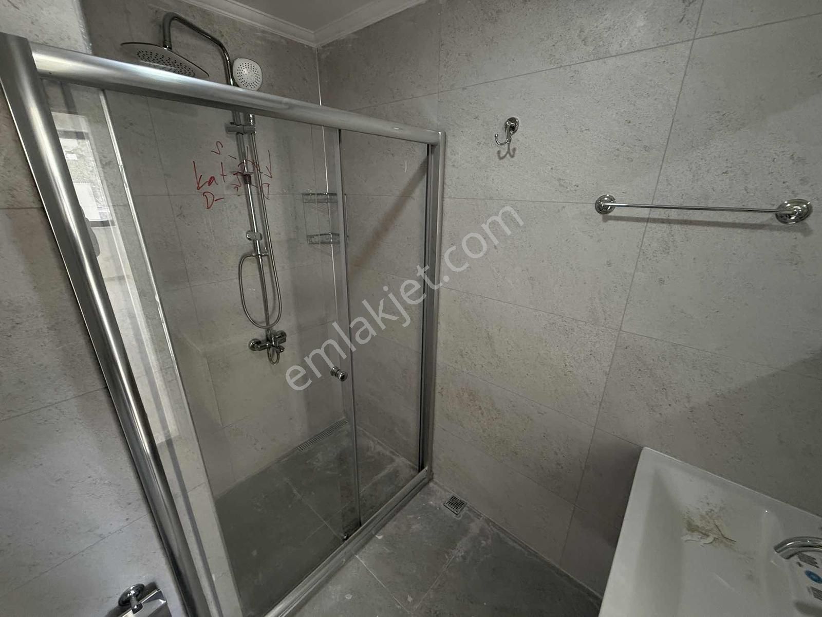 Emniyet Müdürlüğü Yanı 3+1 Arakat 125m² Ebeveyn Banyolu Satılık - Görsel 31