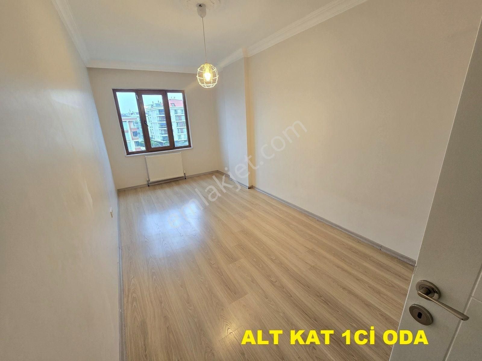 Beylikdüzü Kiralık Dublex 4+2+ful Deniz Manzara Teraslı 300m2 - Görsel 18