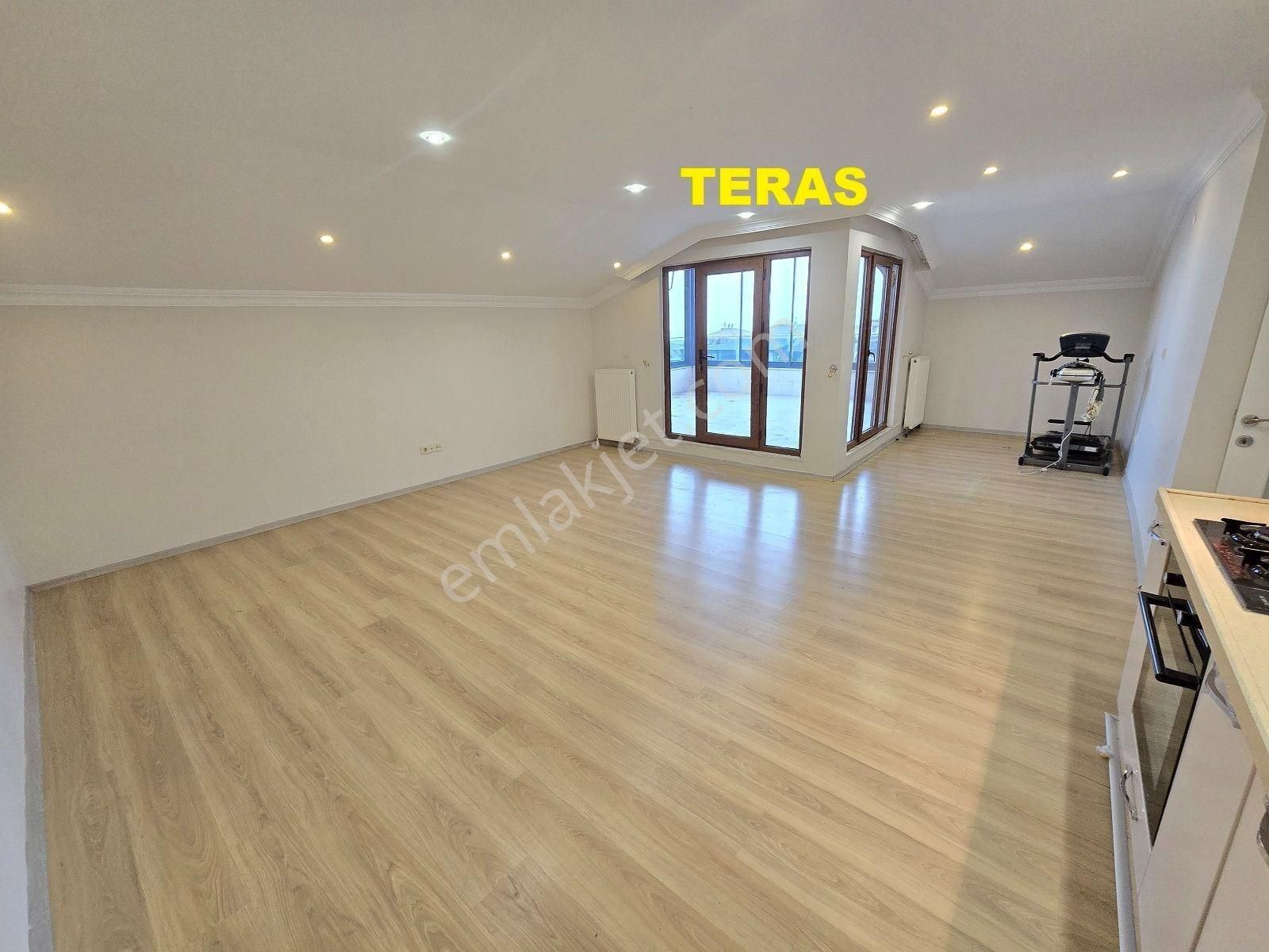 Beylikdüzü Kiralık Dublex 4+2+ful Deniz Manzara Teraslı 300m2 - Görsel 32