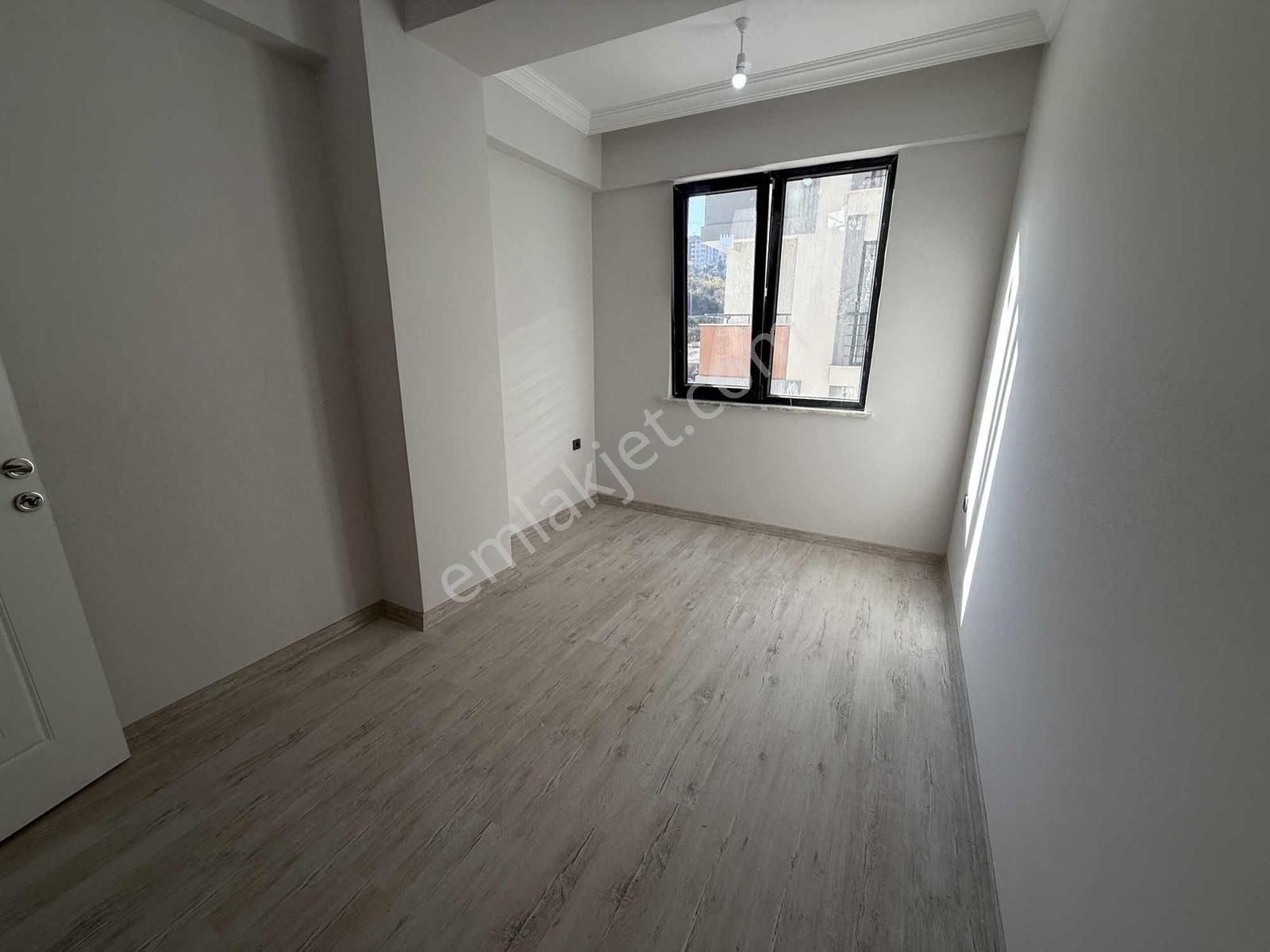 Emniyet Müdürlüğü Yanı 3+1 Arakat 125m² Ebeveyn Banyolu Satılık - Görsel 33