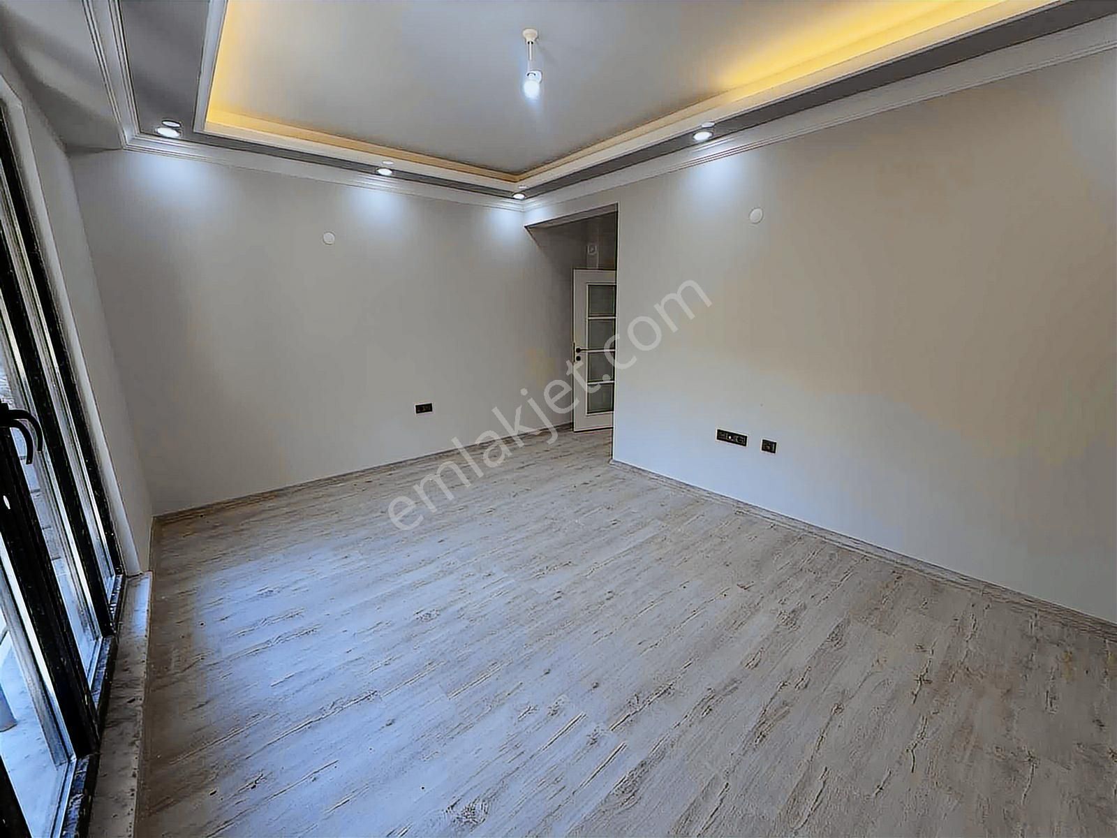 Emniyet Müdürlüğü Yanı 3+1 Arakat 125m² Ebeveyn Banyolu Satılık - Görsel 12