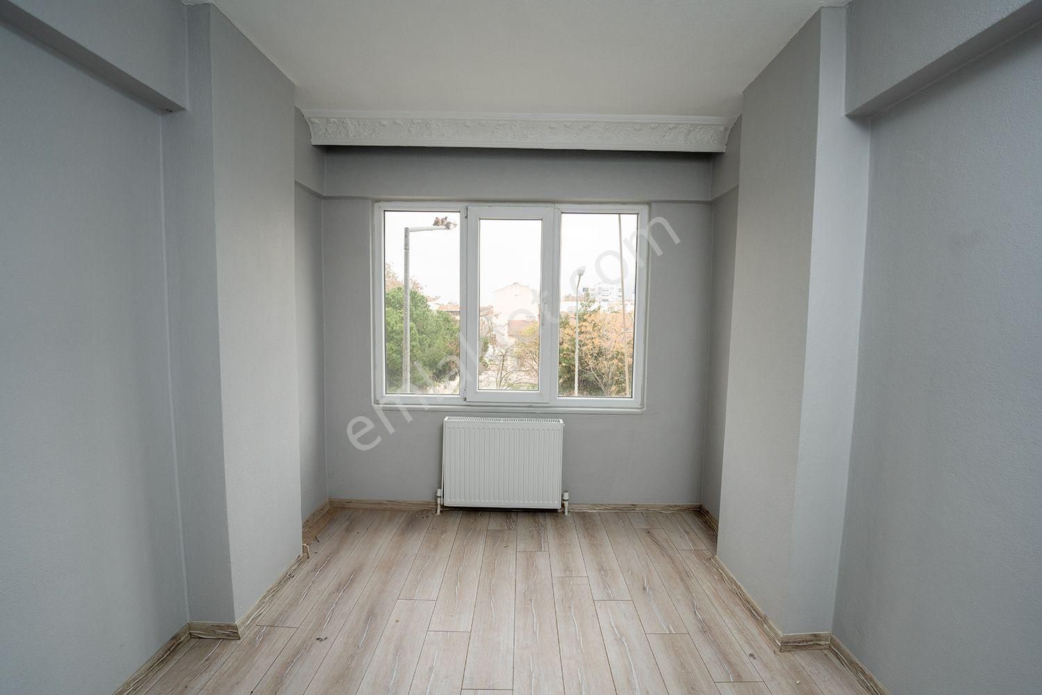 C21 Cius; İstiklal Caddesinde Yenilenmiş Merkezi Konumda Kiralık - Görsel 13