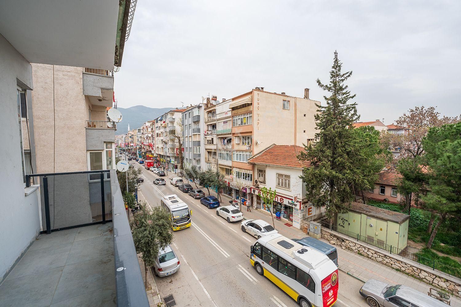 C21 Cius; İstiklal Caddesinde Yenilenmiş Merkezi Konumda Kiralık - Görsel 9