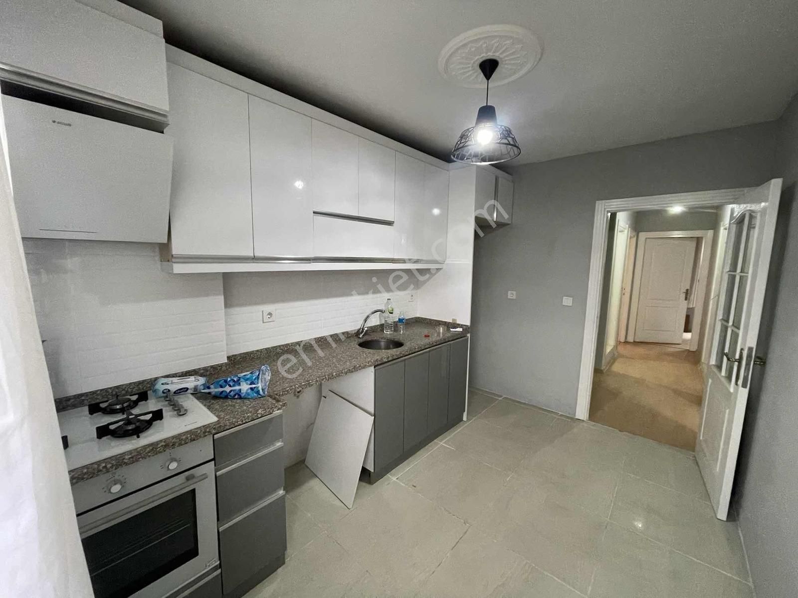 Koru Emlaktan Satılık 2+1 İskanlı Limitsiz Kredili Son Kat Daire - Görsel 13