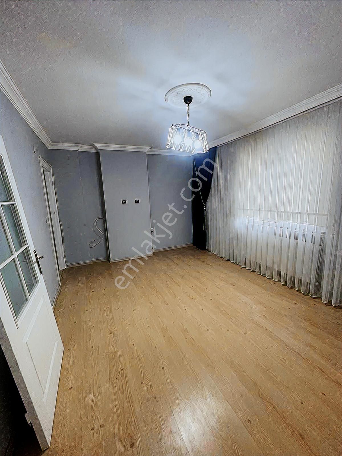 Koru Emlaktan Satılık 2+1 İskanlı Limitsiz Kredili Son Kat Daire - Görsel 25