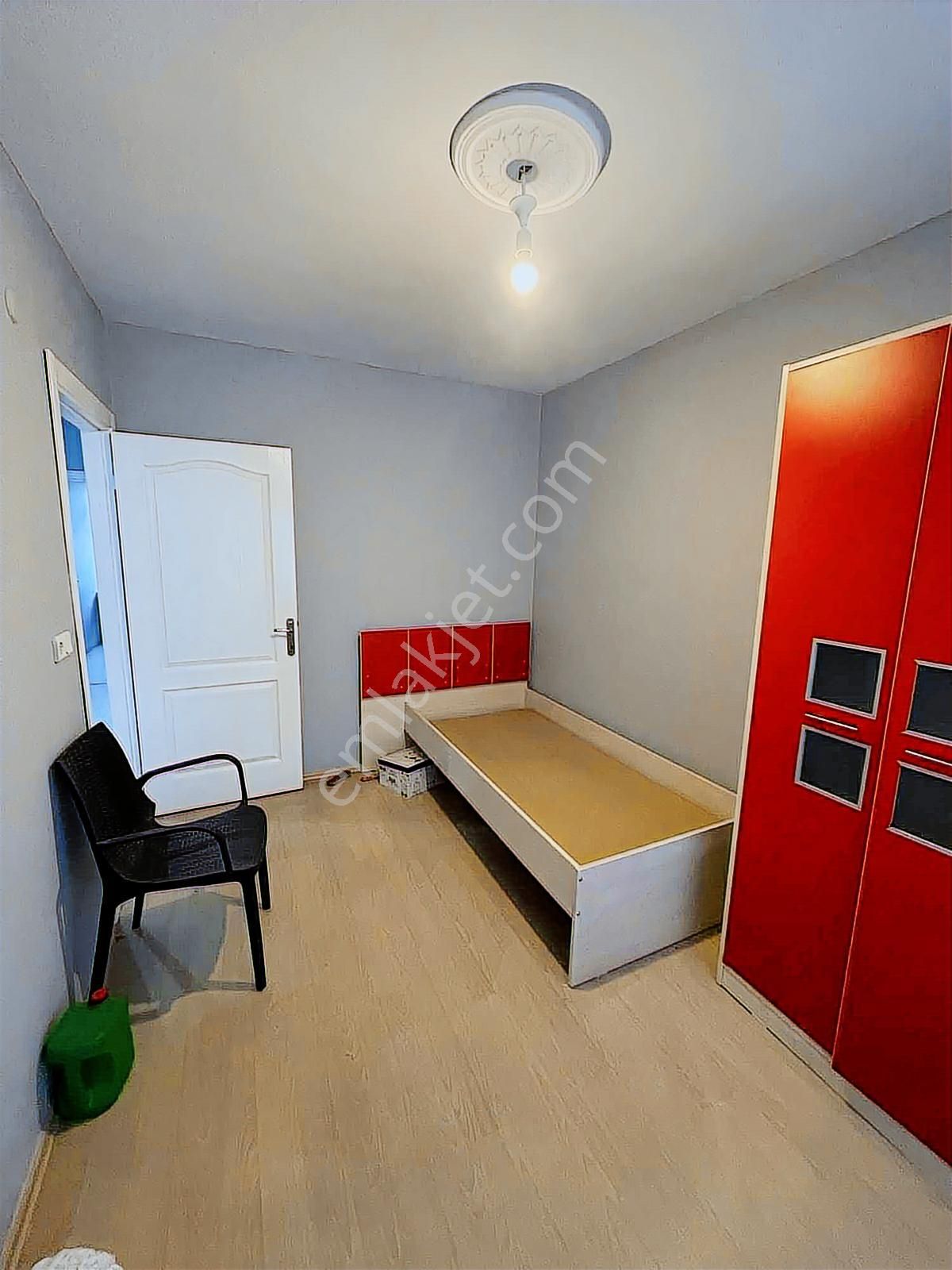 Koru Emlaktan Satılık 2+1 İskanlı Limitsiz Kredili Son Kat Daire - Görsel 8