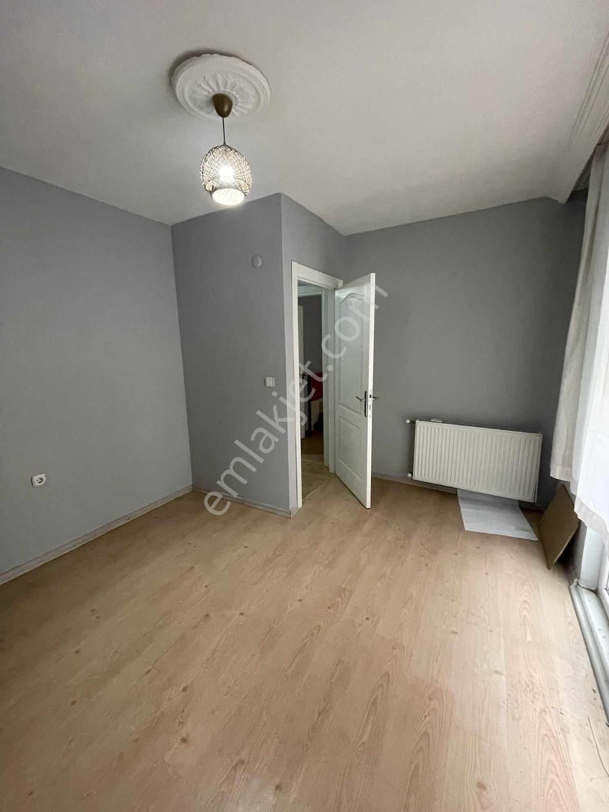 Koru Emlaktan Satılık 2+1 İskanlı Limitsiz Kredili Son Kat Daire - Görsel 4