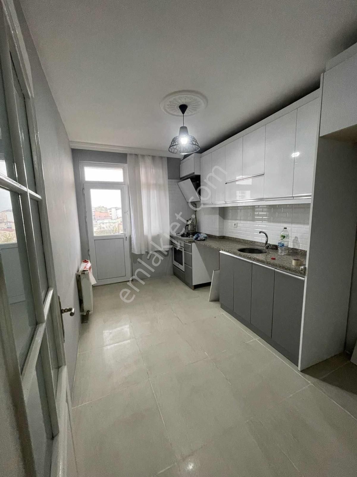 Koru Emlaktan Satılık 2+1 İskanlı Limitsiz Kredili Son Kat Daire - Görsel 23