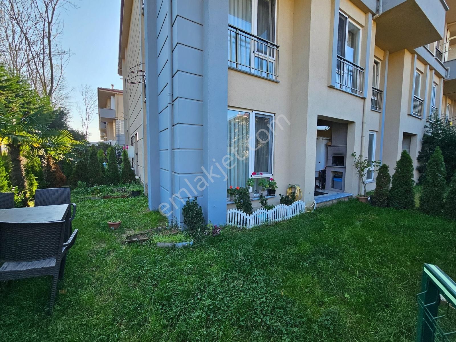 Deniz'den 2+1 Geniş Köşe Bahçeli , Havuzlu Sitede Dubleks - Görsel 11