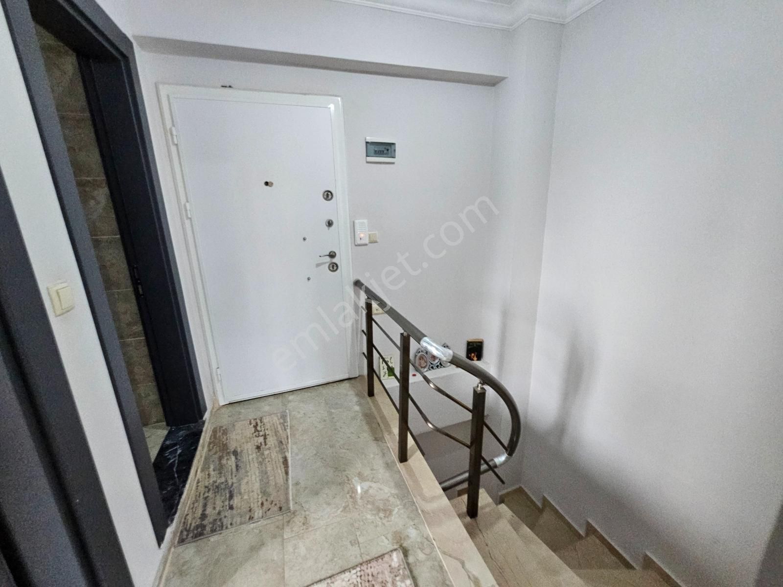 Deniz'den 2+1 Geniş Köşe Bahçeli , Havuzlu Sitede Dubleks - Görsel 22