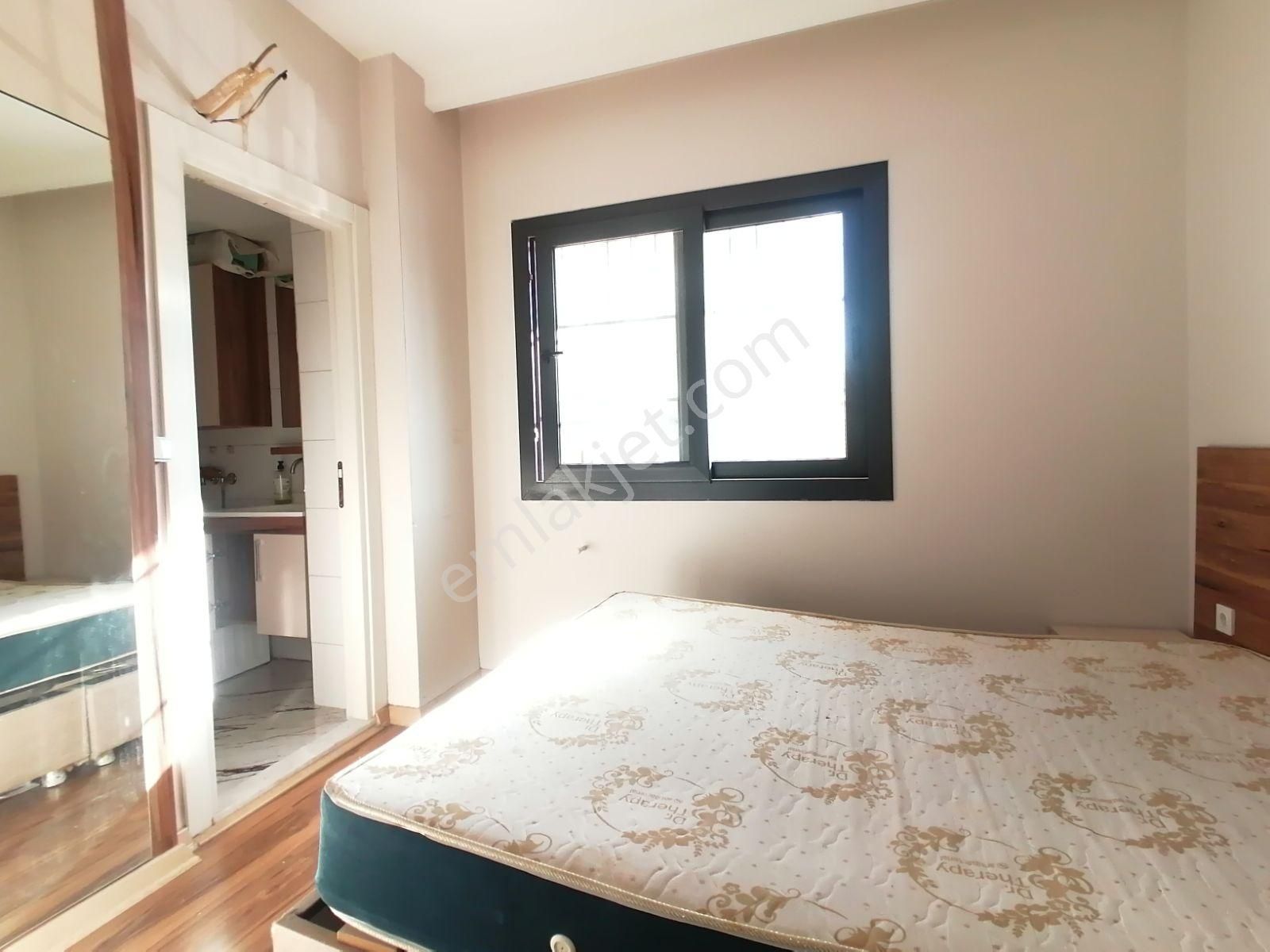 T. Özalda Yeni Binada Full Eşyalı Güney Cephe 1+1 Daire - Görsel 32