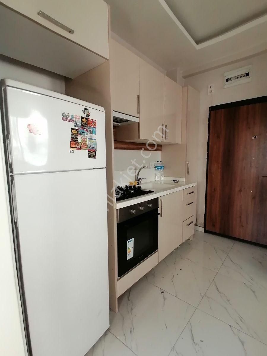 T. Özalda Yeni Binada Full Eşyalı Güney Cephe 1+1 Daire - Görsel 31