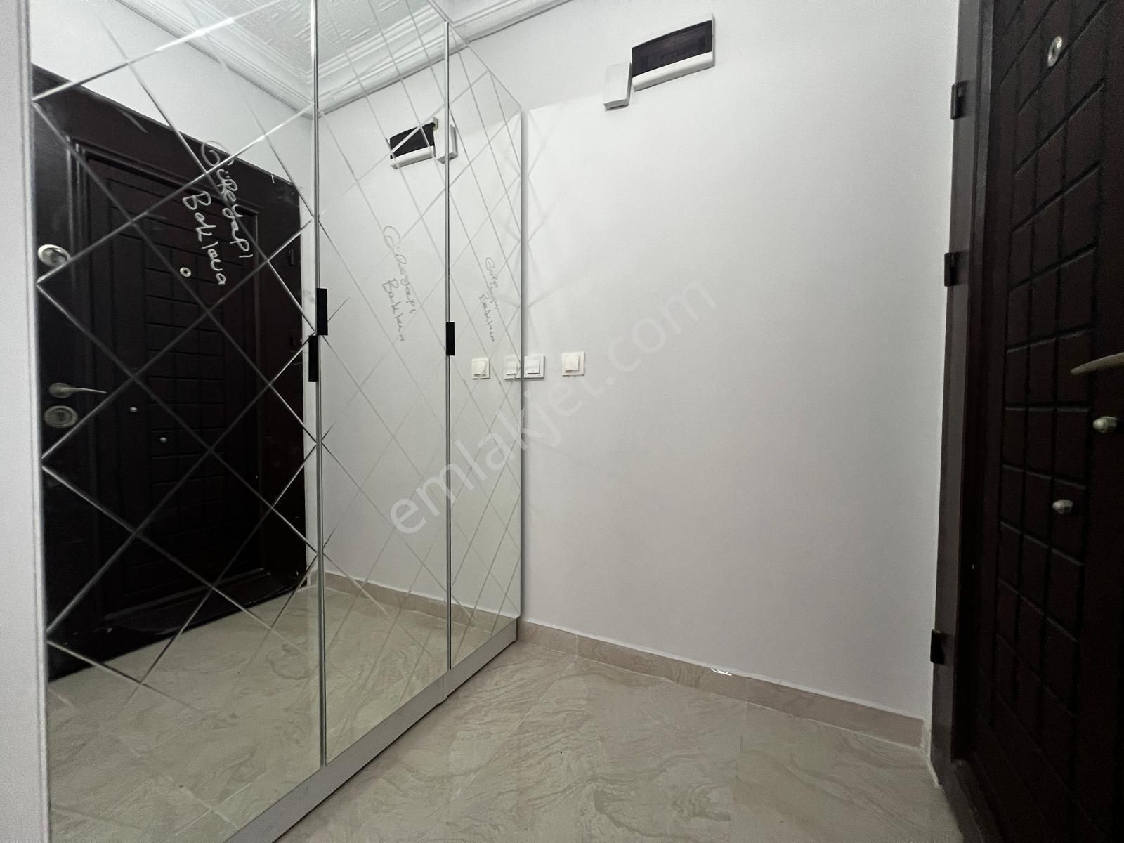 Yiğit'ten İkizçayda 2+1 Doğalgaz Kombili Ön Cephe Arakat Daire - Görsel 35