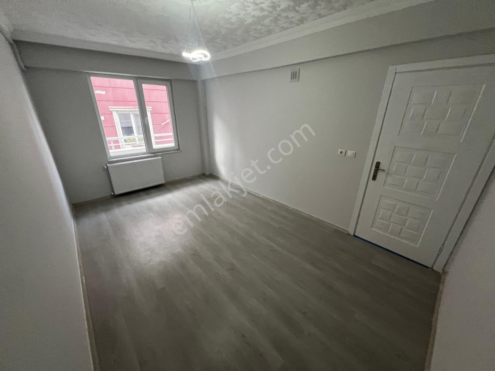 Yiğit'ten İkizçayda 2+1 Doğalgaz Kombili Ön Cephe Arakat Daire - Görsel 22