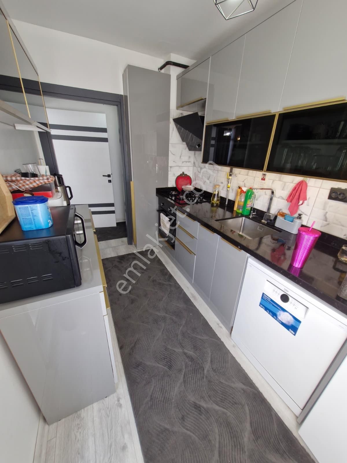 100.yılda Satılık 3+1 K.mutfak D.gazlı Ultra Lüks Daire - Görsel 10