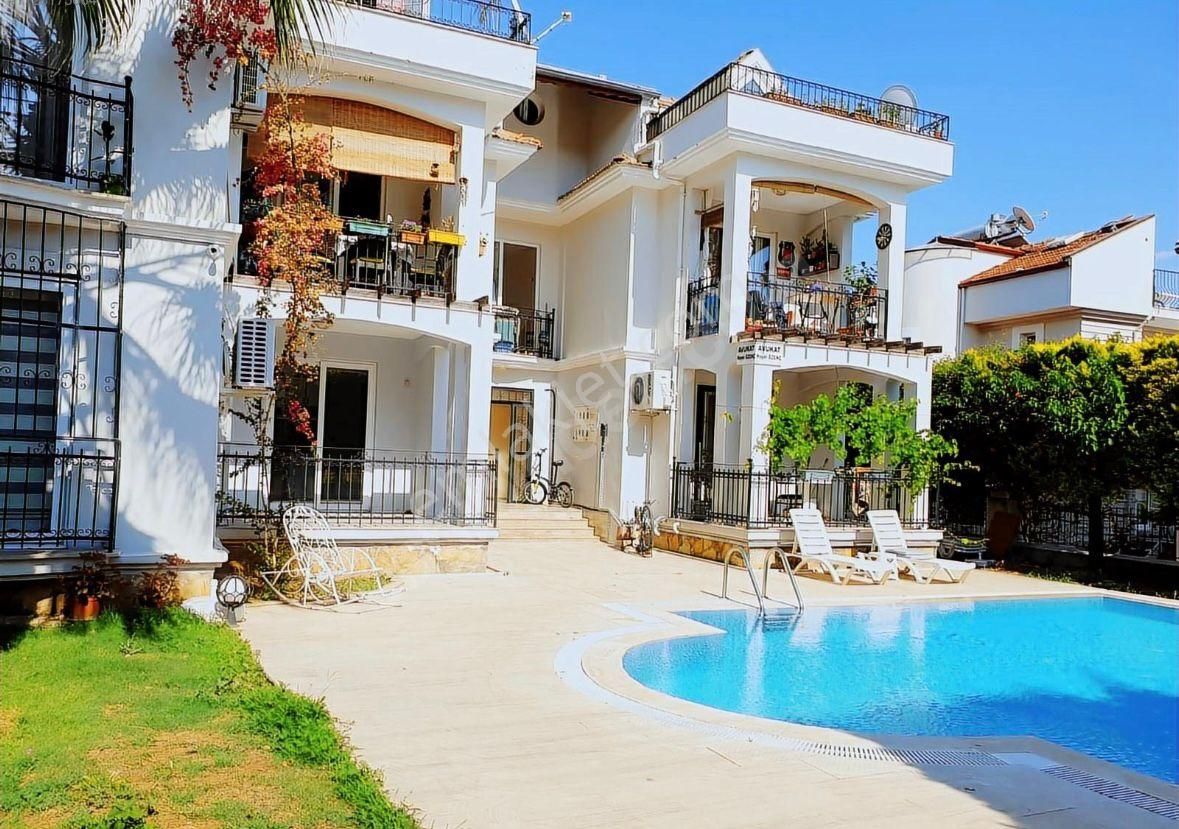 Stop’tan Foça Havuzlu Bakımlı Giriş Kat 2+1
