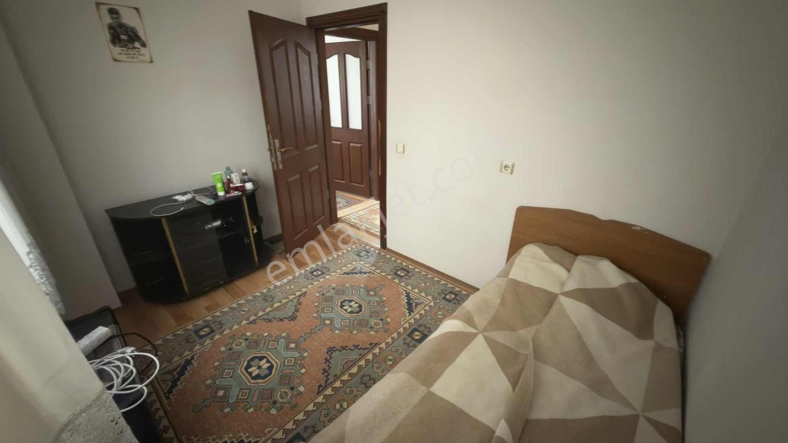 Karşıyakada 3+1 Eşyalı Kiralık - Görsel 4