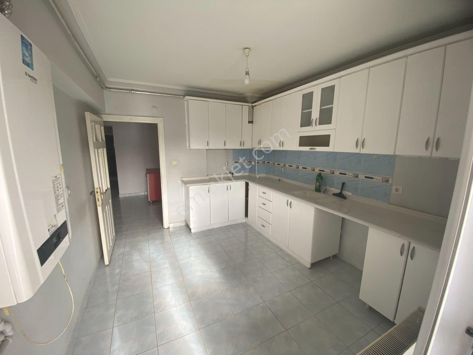 Etimesgut Elvan Mah Kiralık 3+1 Köşe Başı 130 M2 Arakat Daire - Görsel 5