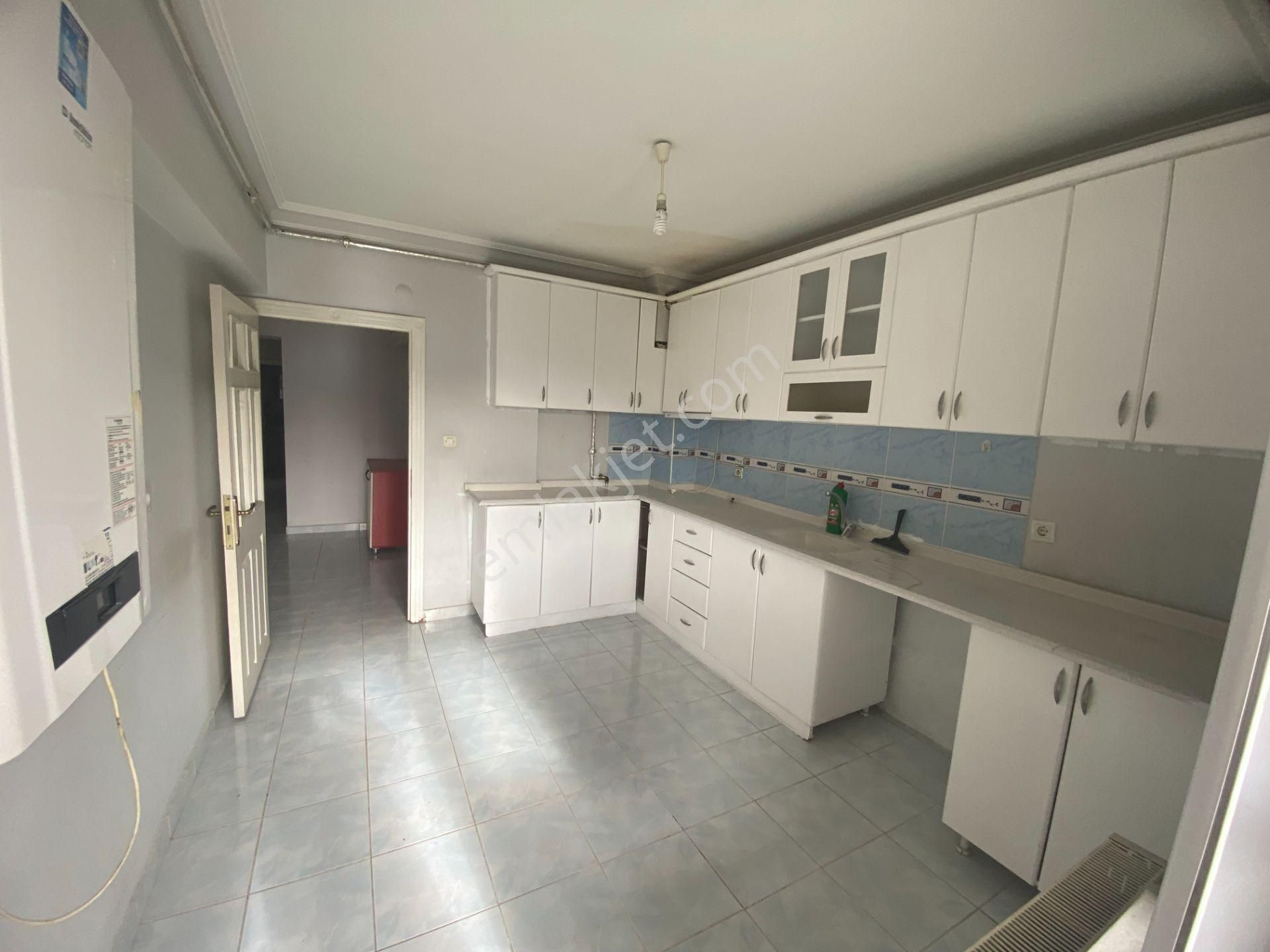 Etimesgut Elvan Mah Kiralık 3+1 Köşe Başı 130 M2 Arakat Daire - Görsel 17