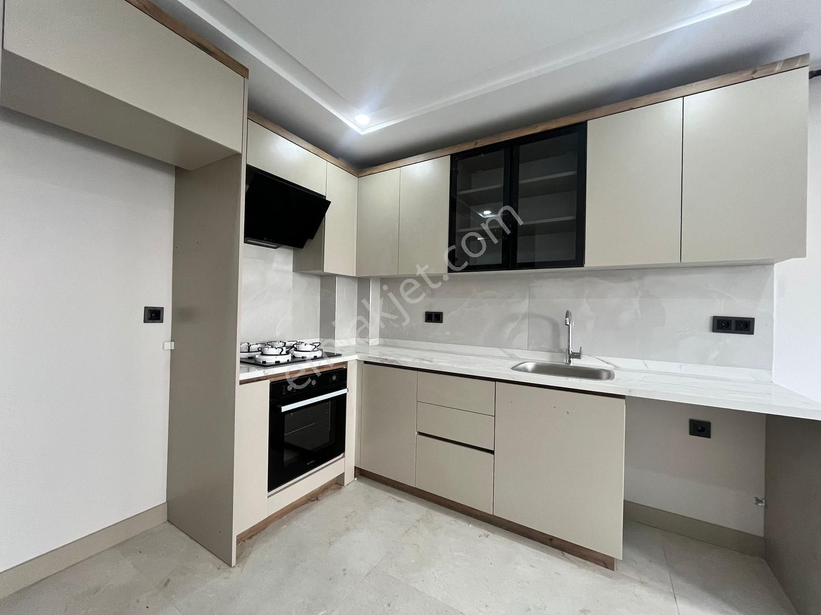 Kiralık 1+1 Ofis Ve Meskene Uygun Konyaaltı Toros Mahallesi - Görsel 13