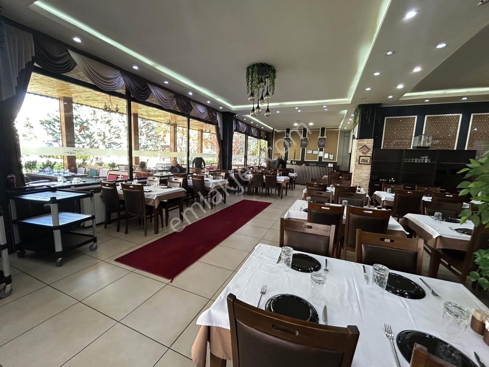 İvedik Anadolu Bulvarı Paraleli Kiracılı Satılık Köşe Dükkan - Görsel 14