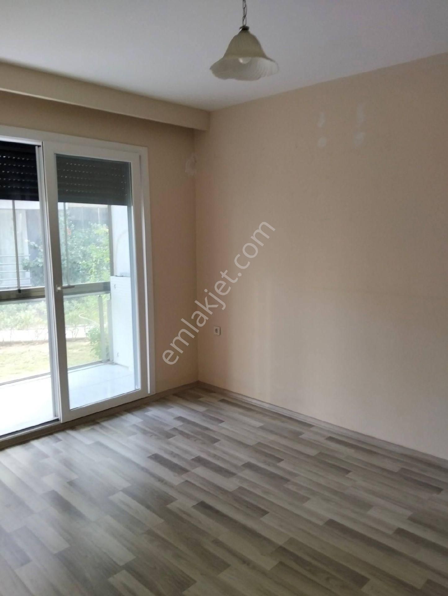 🌟 Kuşadası Degirmenderede Kiralık Modern Ve Konforlu Sitede Rezidans Kiralık Ev - Görsel 9