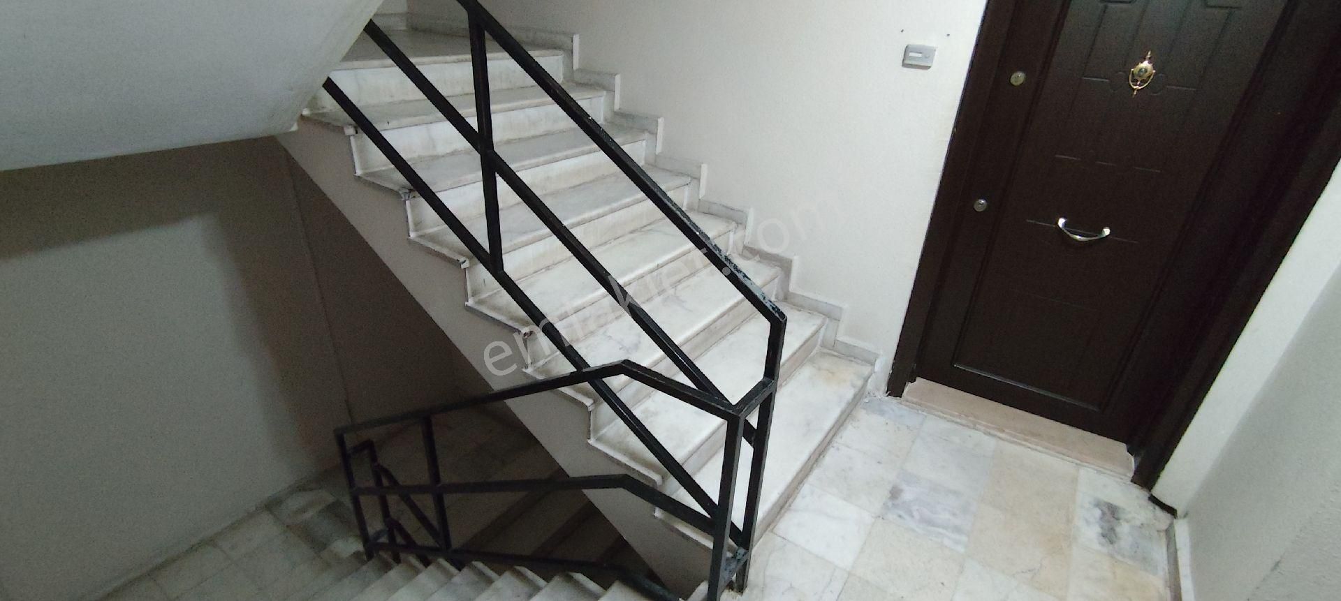 Çark Caddesi Yuvam Sokakta İçi Yapılı Geniş Lüks Kiralık 3+1 Daire - Görsel 34