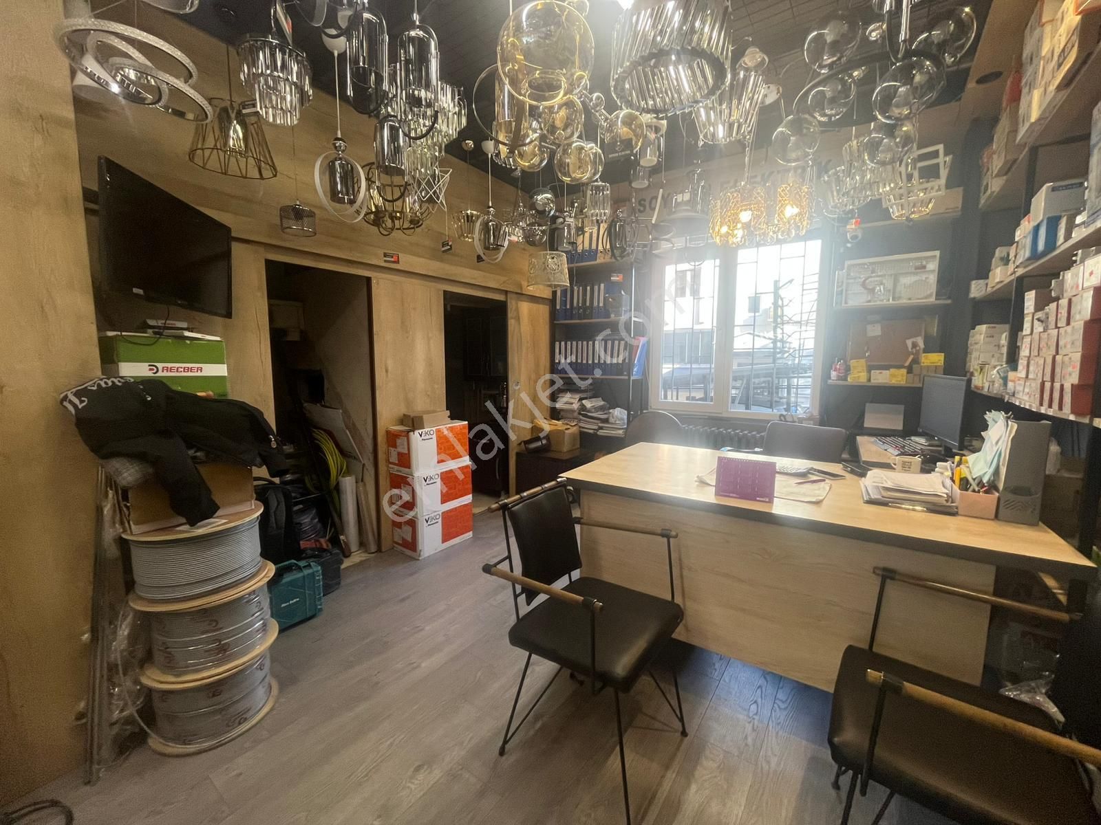 Cb King'den Bahçelievler Mah. Mehmetcik Cad. Satılık Dükkan - Görsel 11