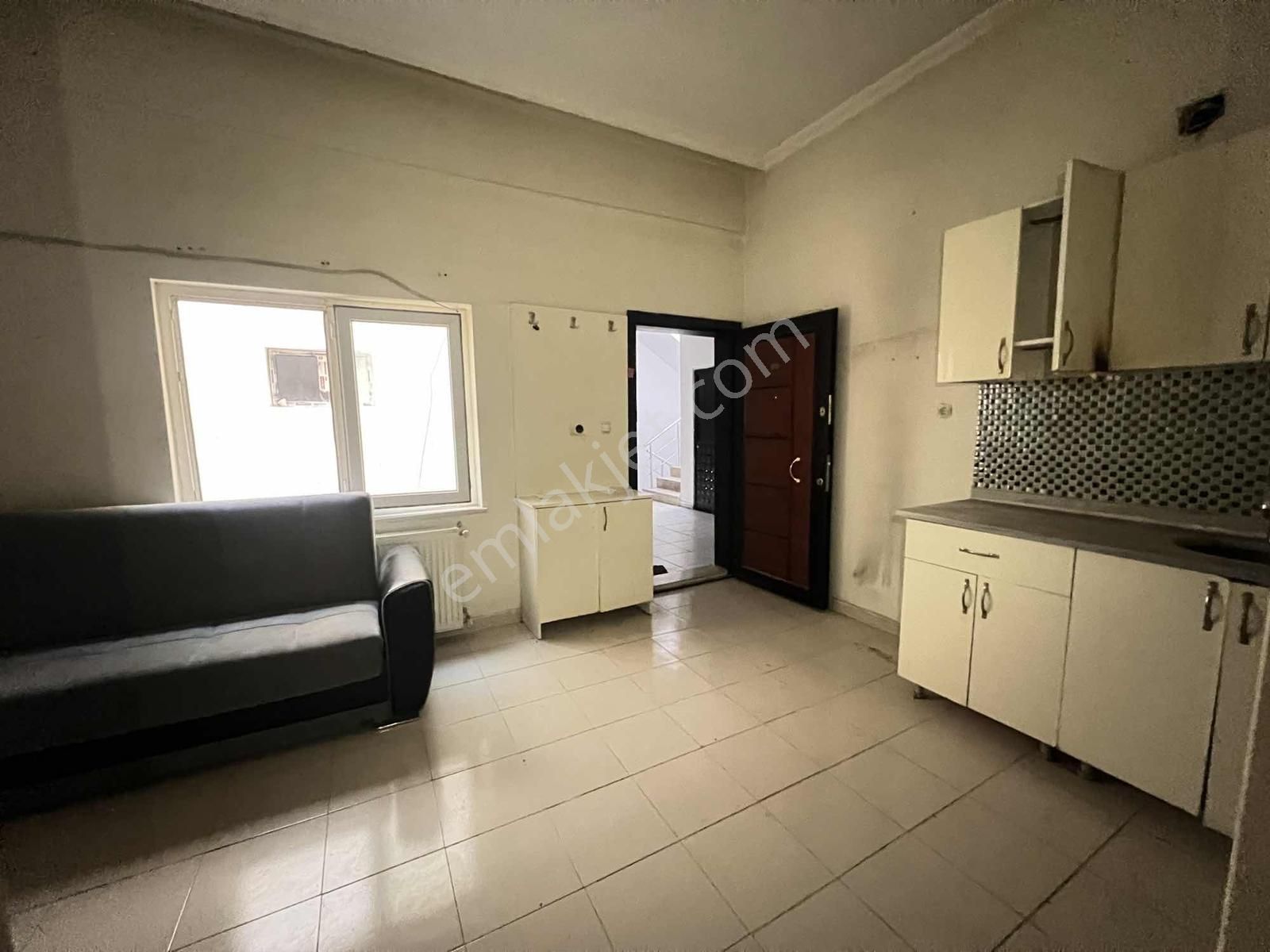 Konumdan Tramvaya Sıfır İskanlı 1+1 Fırsat Satılık Daire - Görsel 9