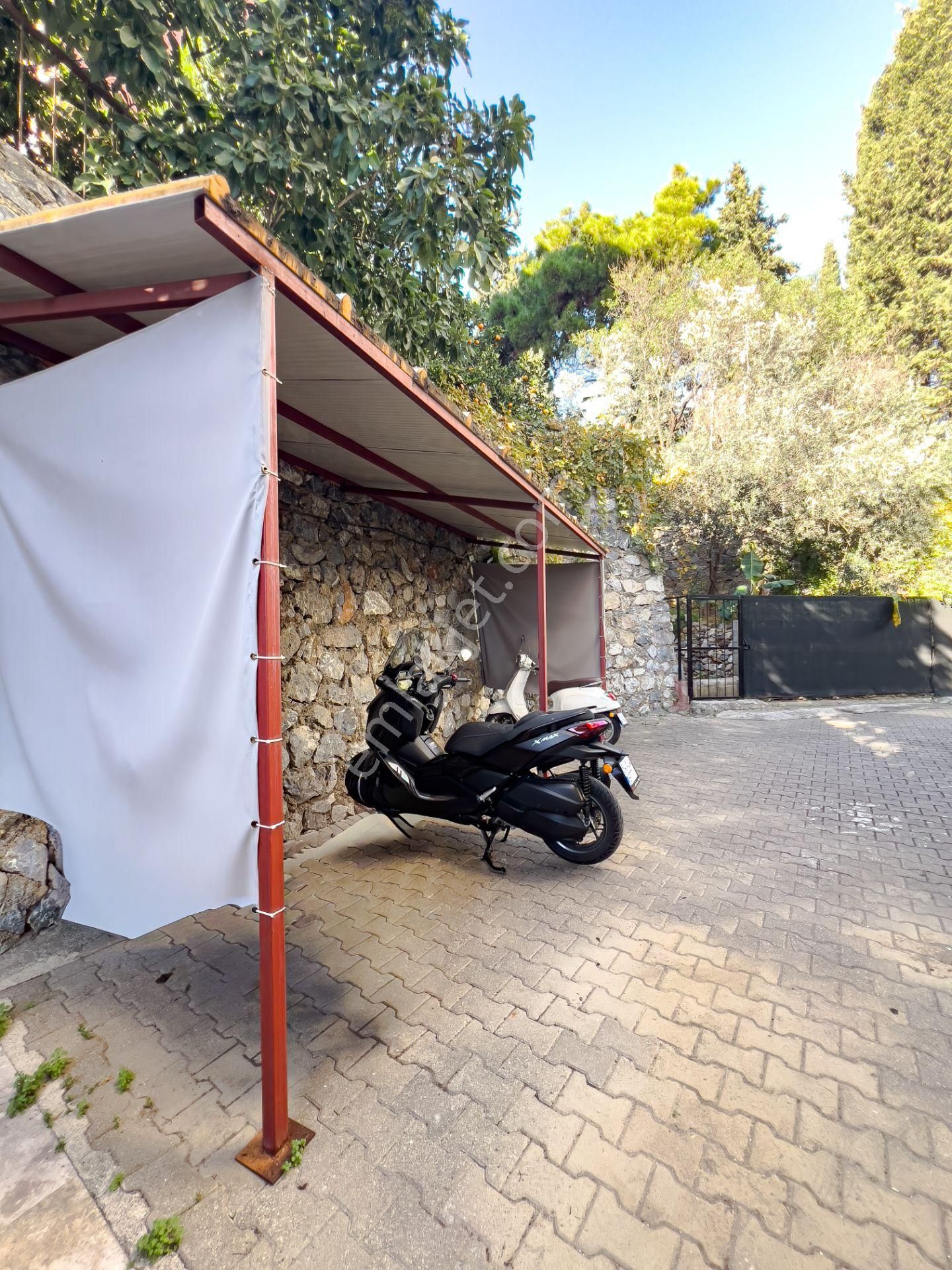 Cikcilli 2+1 Eşyalı Deniz Manzaralı Aktiviteli Bakımlı Site - Görsel 8