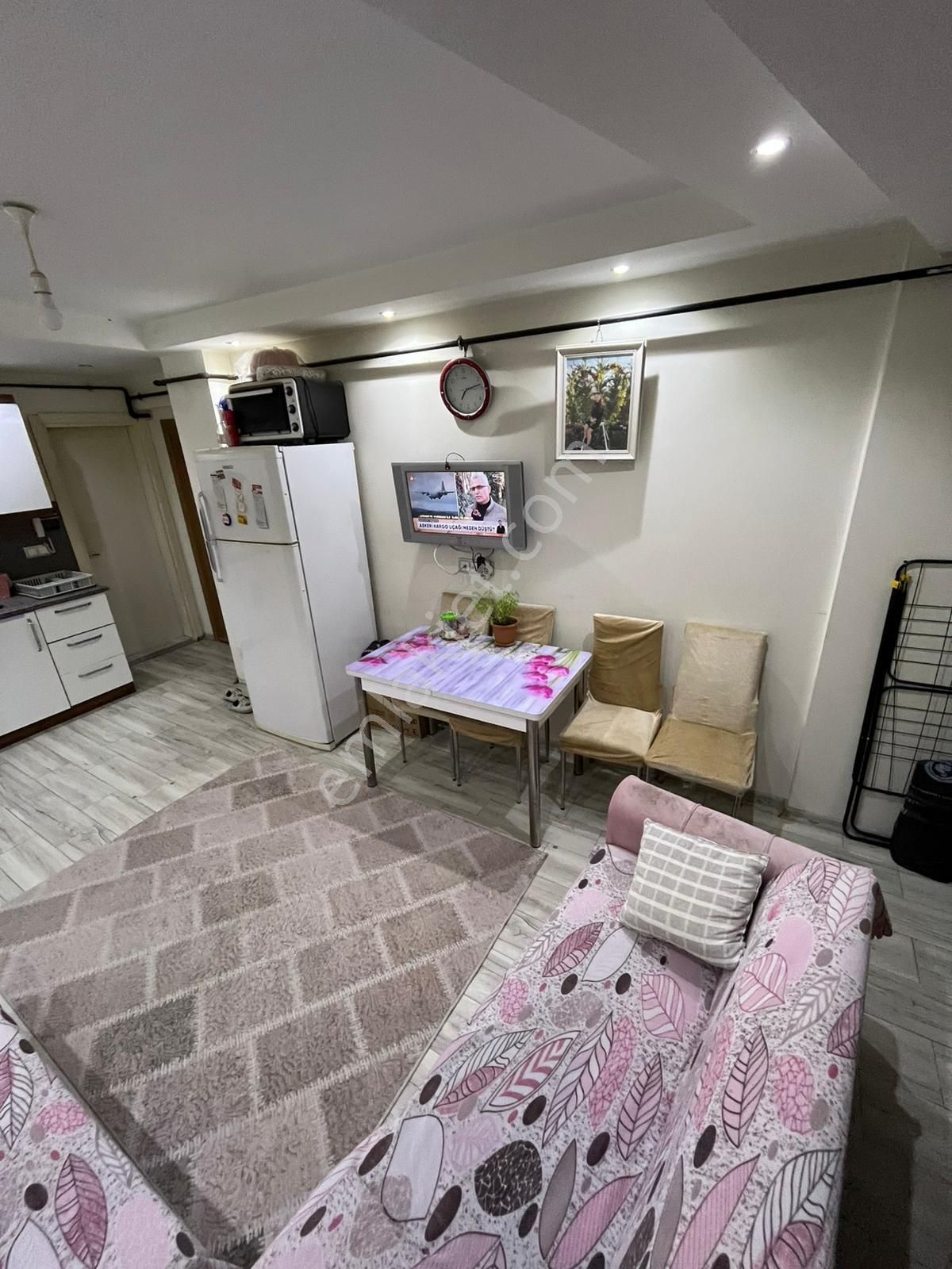 Kaan Emlaktan Kayalık Caddesi Yakınında 1+1 Arakat Eşyalı Satılık Apart. - Görsel 8