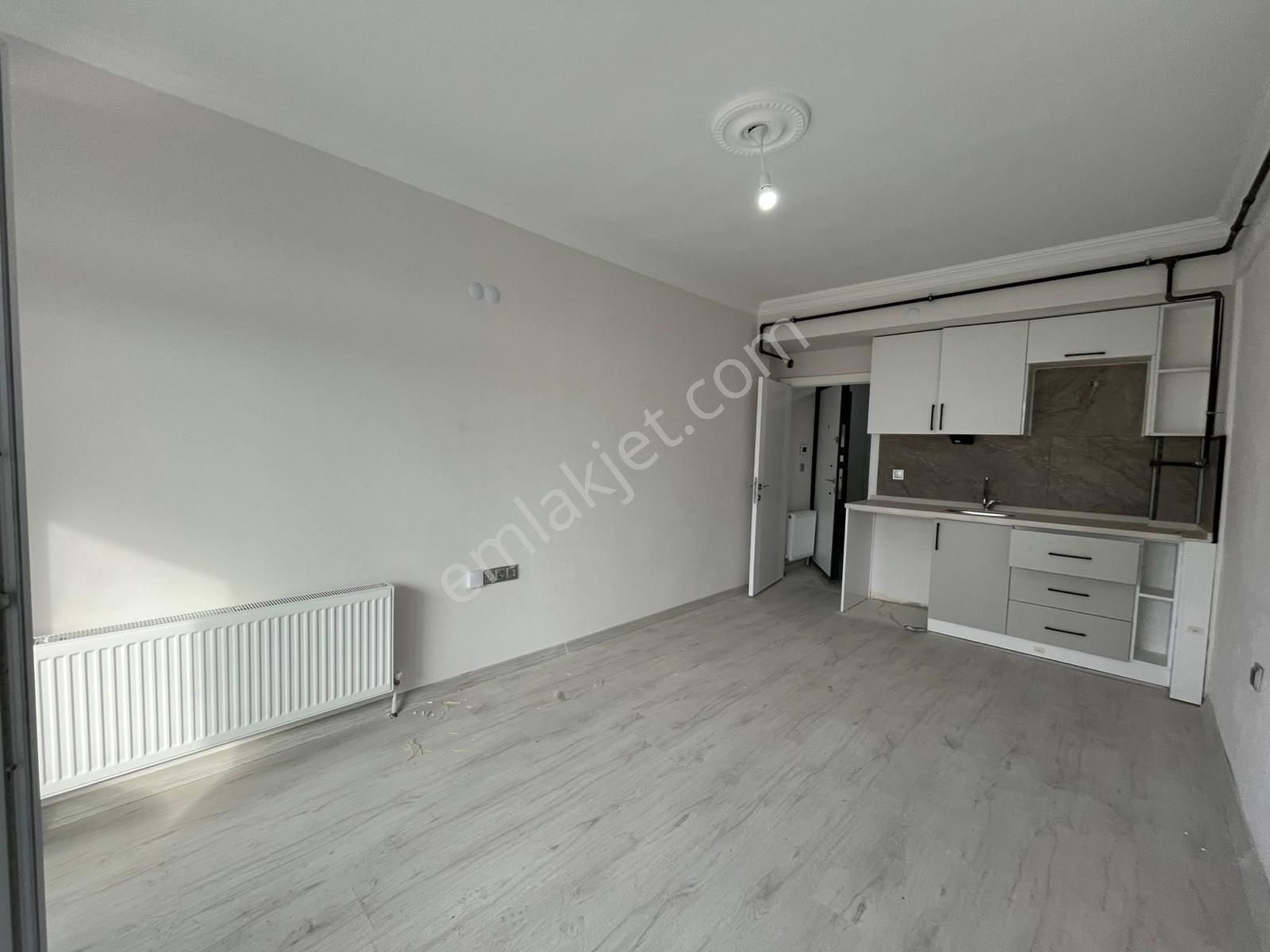 Anadolu Üniversitesi Giriş Kapısında Harika Konumda Yatırım Fırsatı 1+1 - Görsel 16