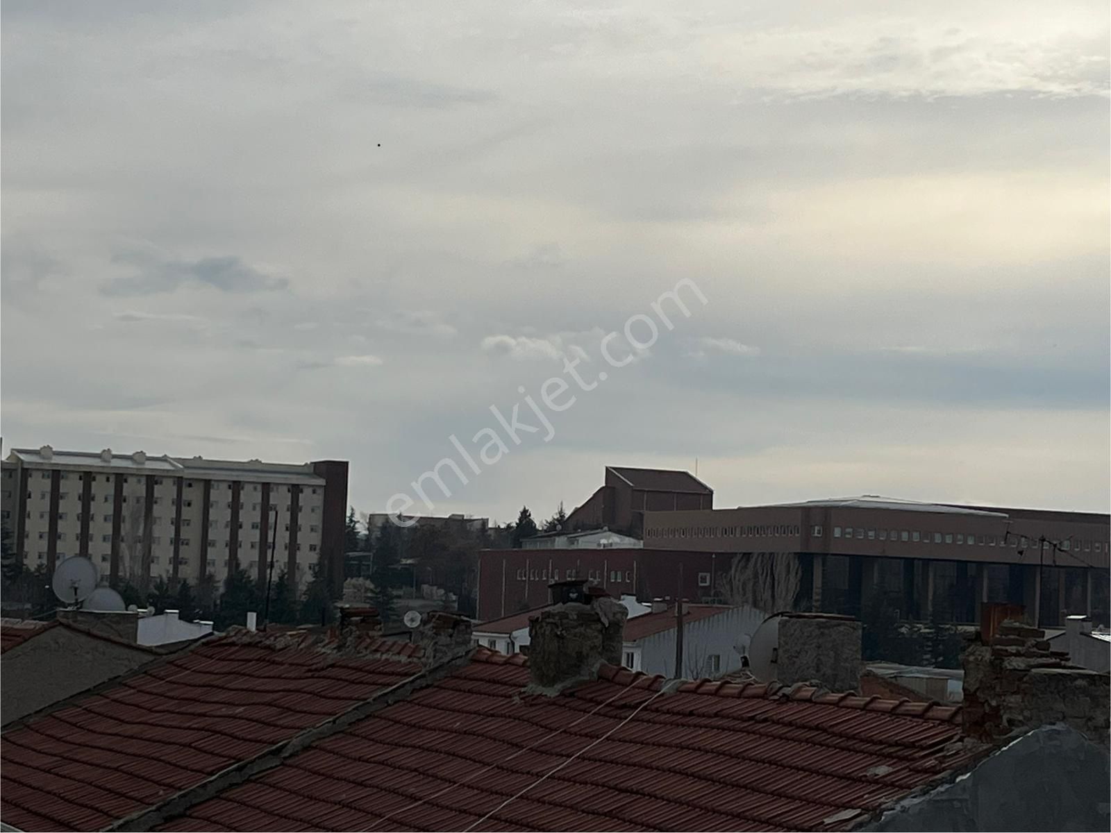 Anadolu Üniversitesi Giriş Kapısında Harika Konumda Yatırım Fırsatı 1+1 - Görsel 11