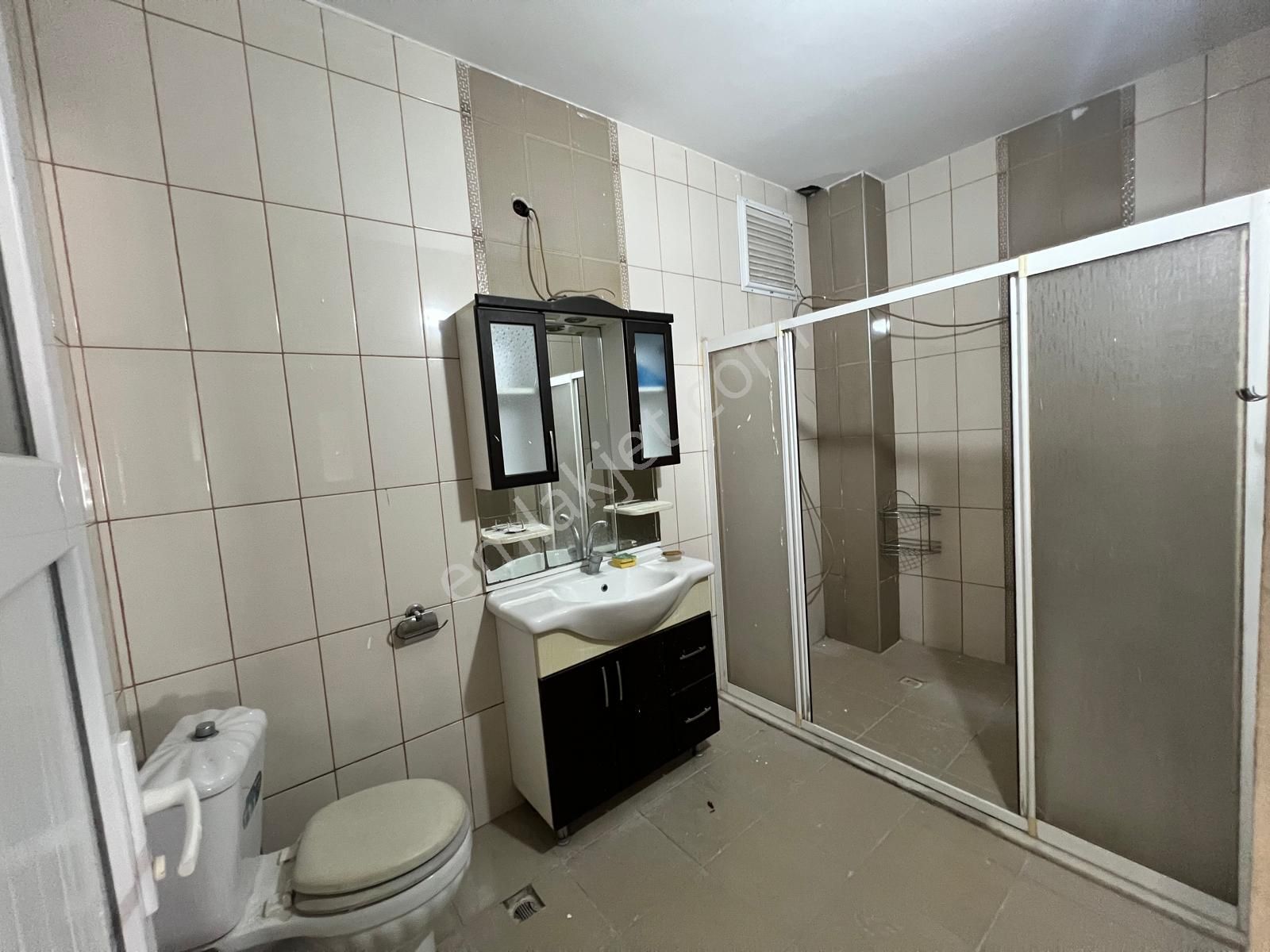 Karınca'dan İhsaniye'de Teraslı Müstakil 4+1 Kiralık Daire! - Görsel 11