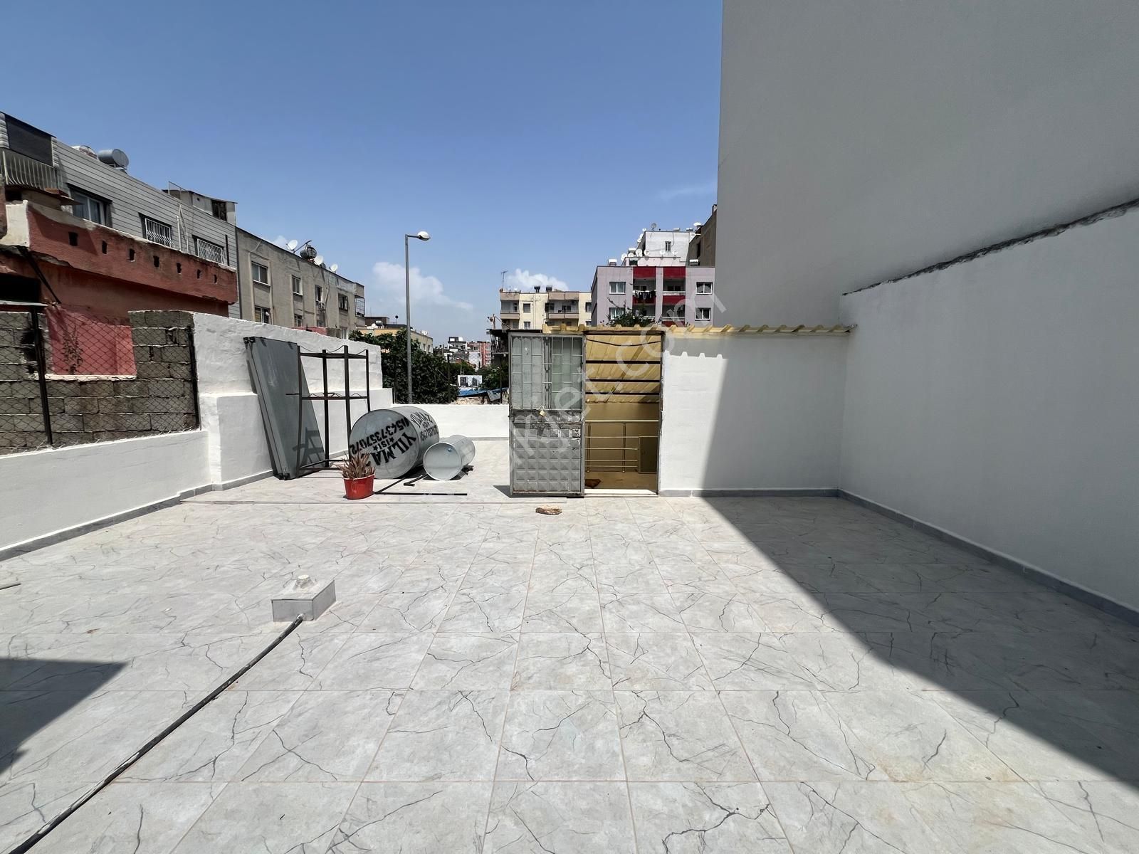 Karınca'dan İhsaniye'de Teraslı Müstakil 4+1 Kiralık Daire! - Görsel 15