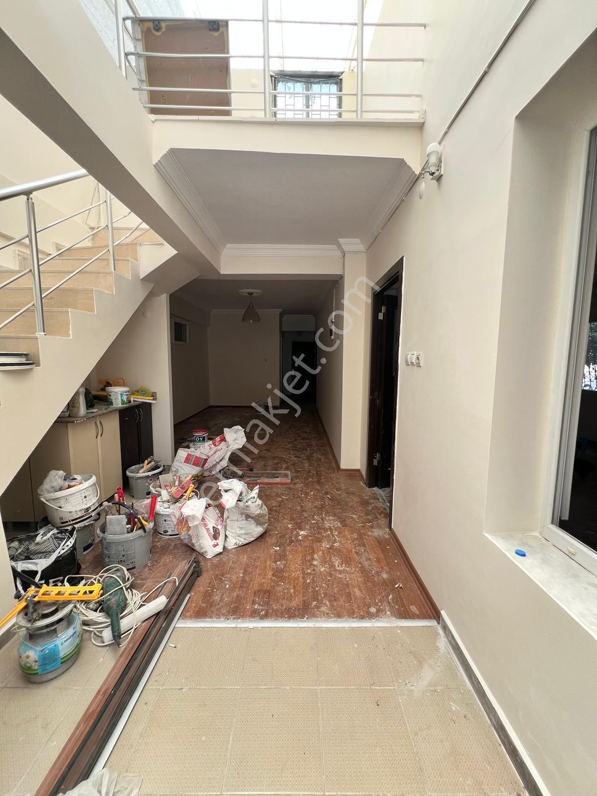 Karınca'dan İhsaniye'de Teraslı Müstakil 4+1 Kiralık Daire! - Görsel 13