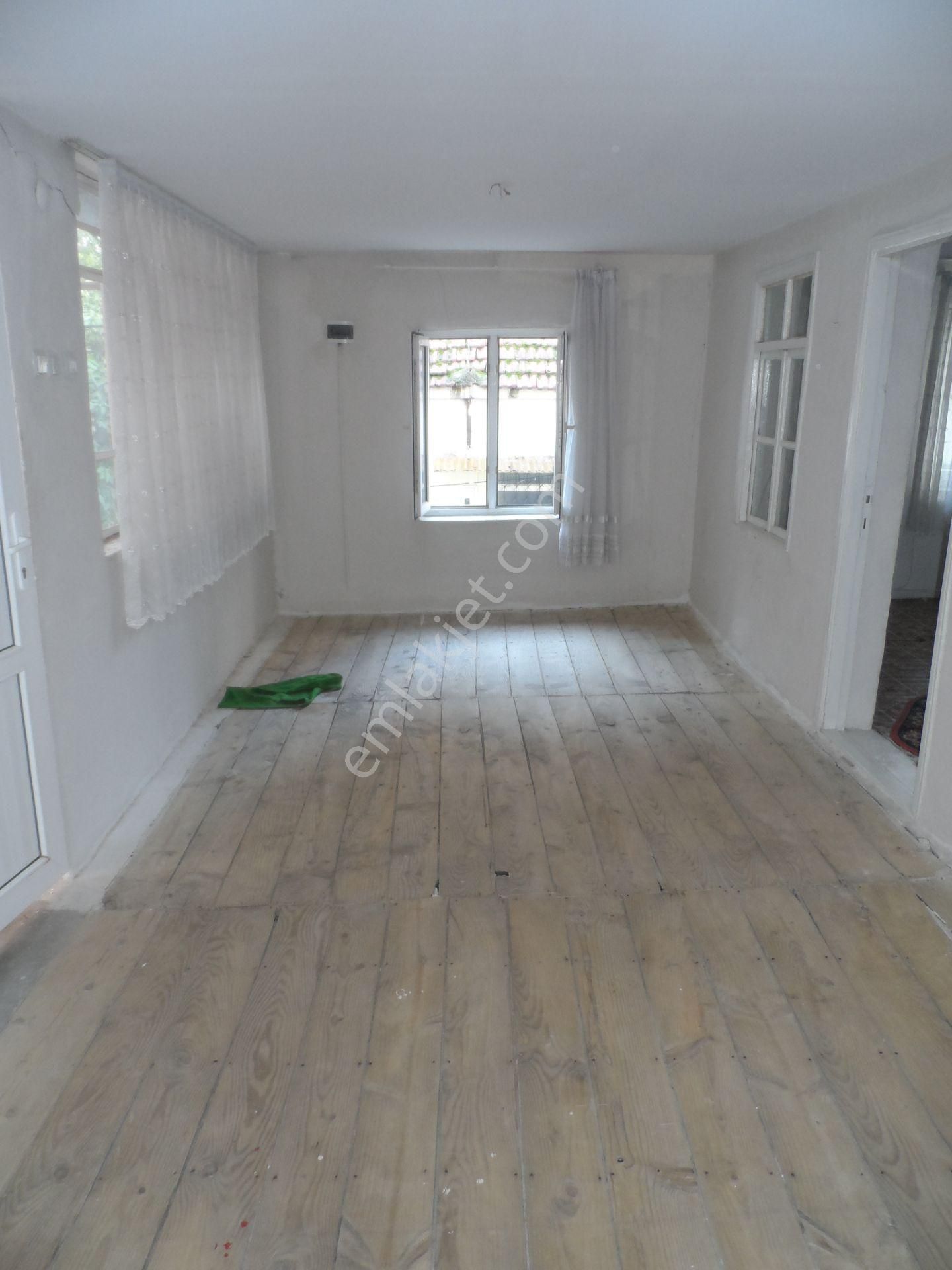 Nazilli Ege Emlak Ofisinden Yeni Mah. Satılık Müstakil Ev - Görsel 11