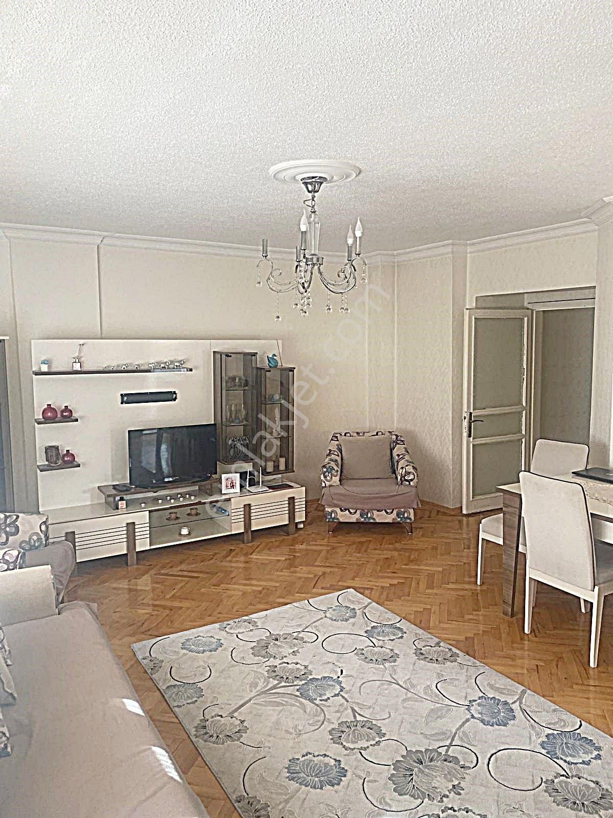 Keçiören İncirlide Katta 3+1 Bağımsız Ön Cephe Daire