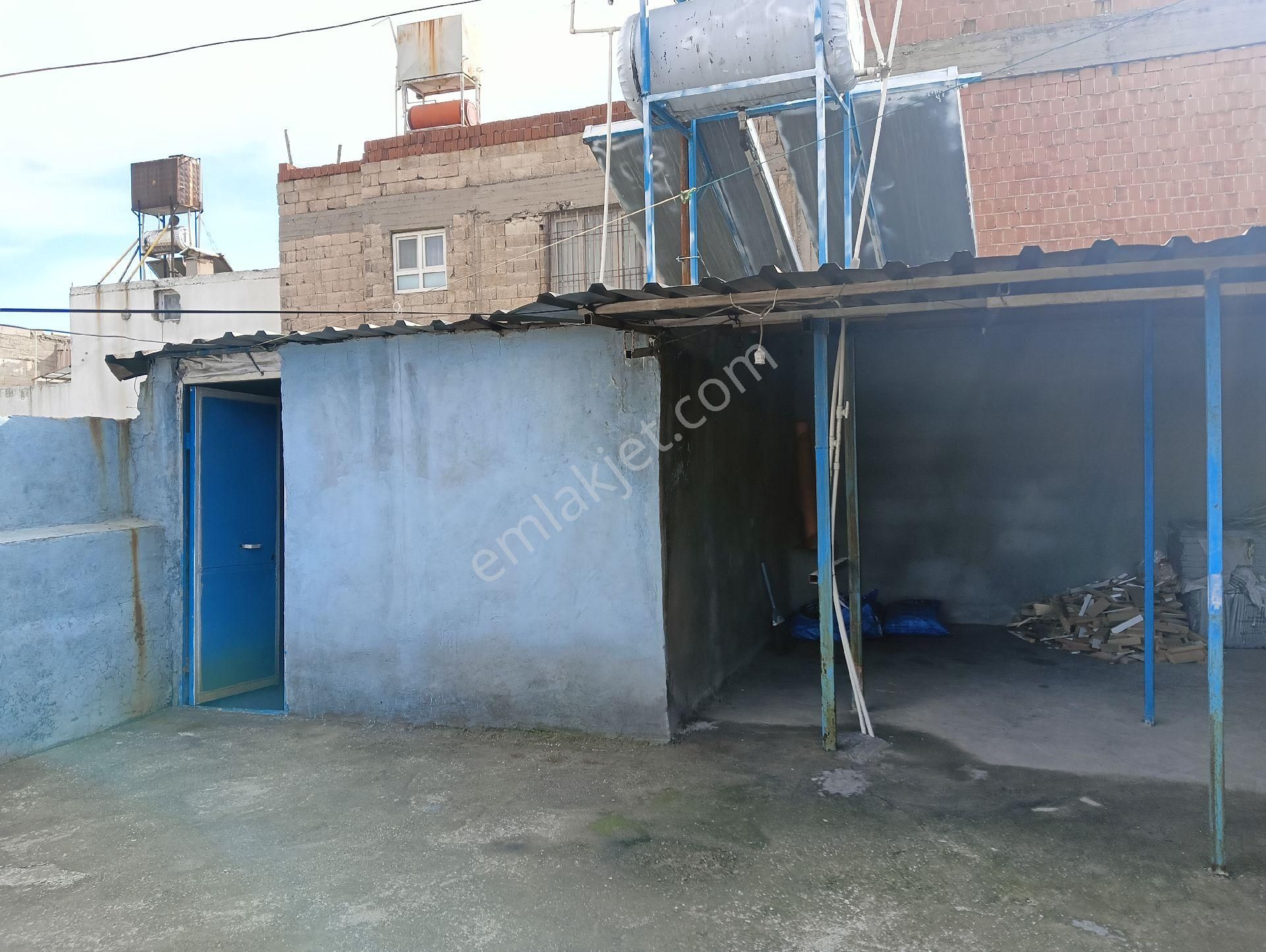 Akyol Gayrimenkul Den Satlık Karşıyakada Müstakil Ev 2 Katl - Görsel 24